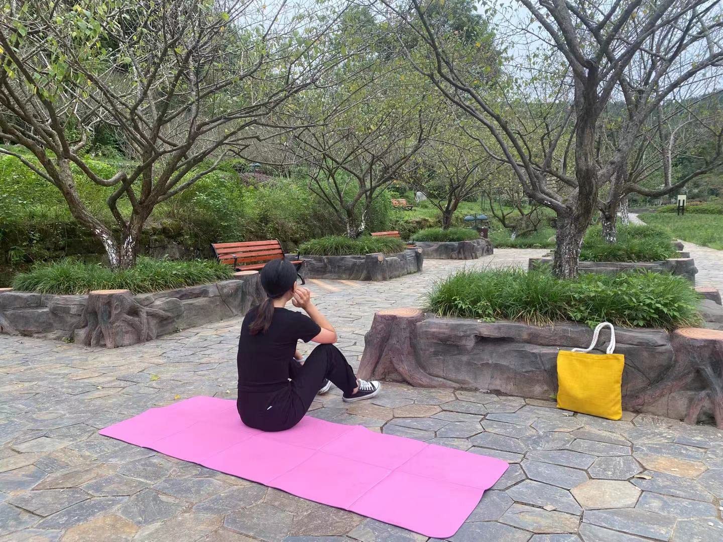 EKE Esterilla de Yoga Plegable de Corcho, Material Antideslizante 100% Reciclable, Ecológica, Fabricada en Corcho y TPE, Perfecta para Hot Yoga 183 * 65 * 0,5cm con Bolsa de Transporte