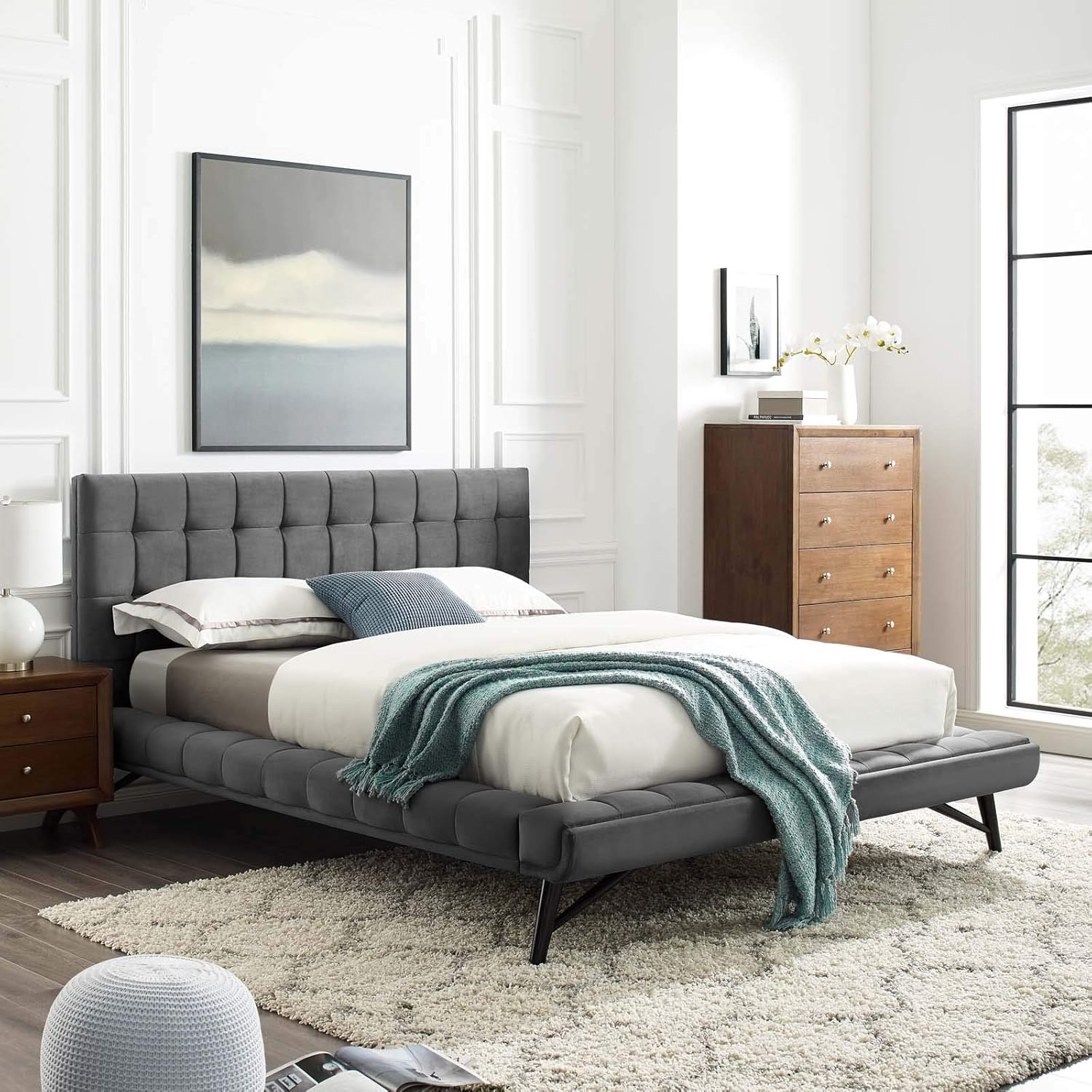 Modway Julia Mid-Century Biscuit Tufted Performance Velvet Queen Platform Bed in Gray