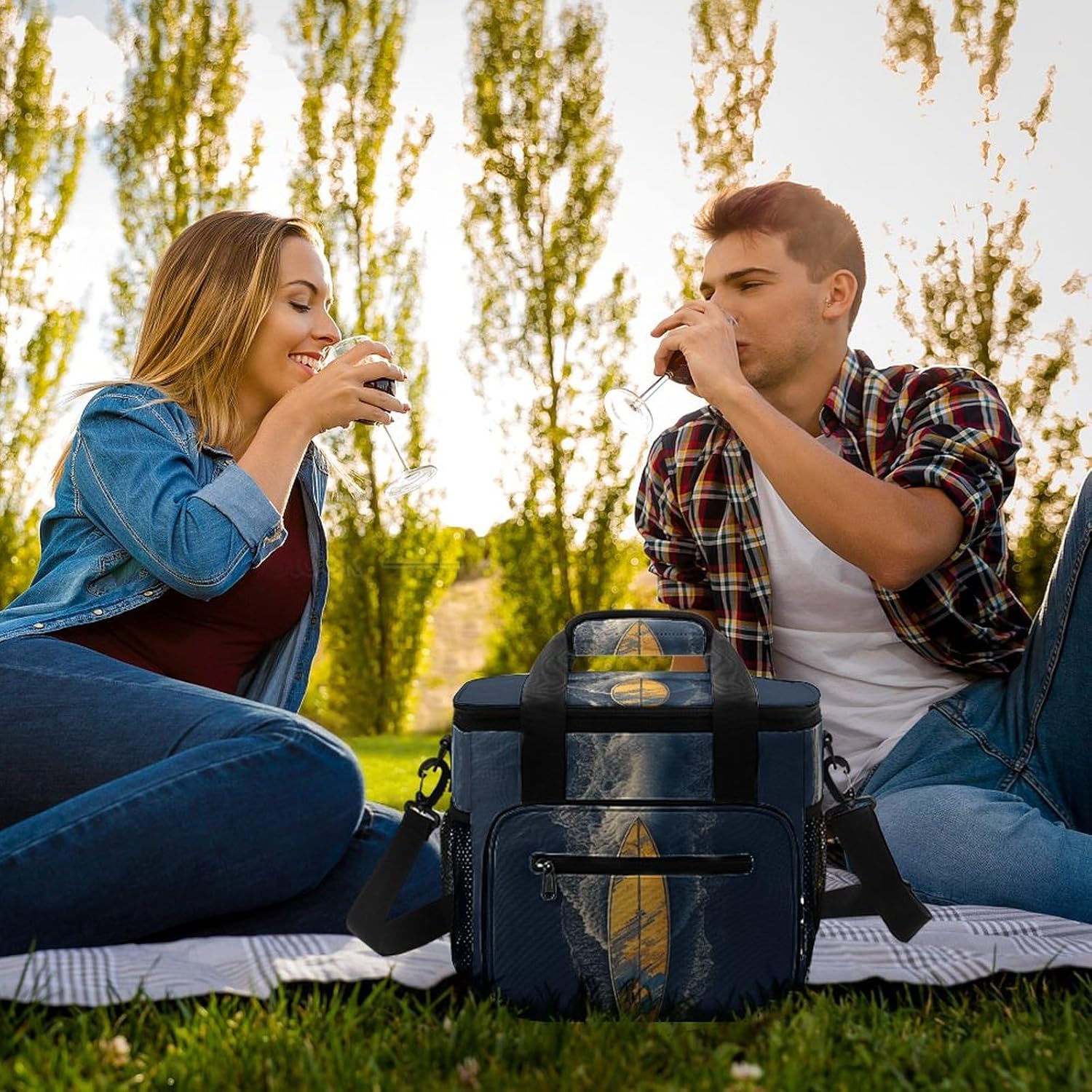 Large-Capacity Oxford Cloth Surfboard Printed Camping Ice Bag, Outdoor Portable Insulation and Cold Storage Bag, Enjoy A Cool Camping Time