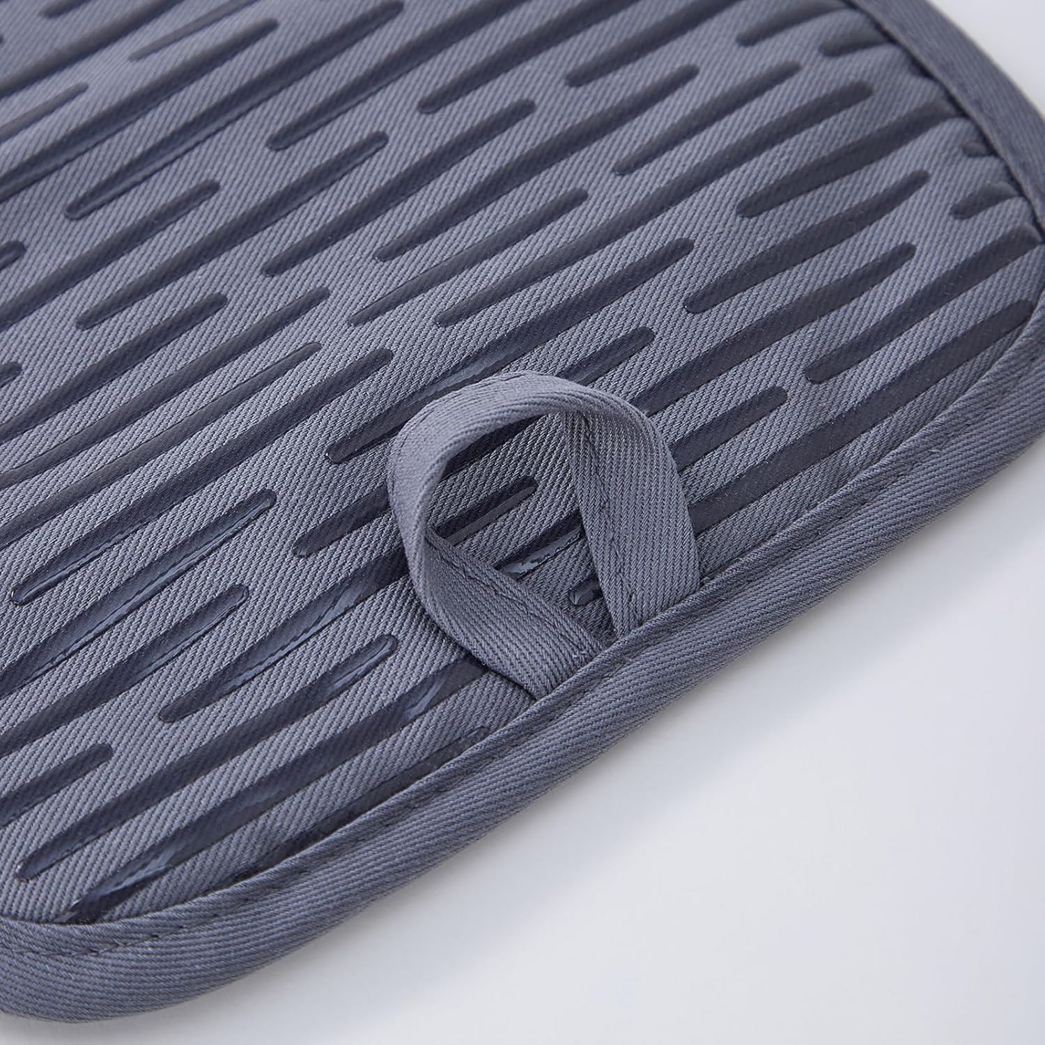 2 Pack Pot Holders for Kitchen, 7 x 9 Inch Cotton and Non-Slip Silicone Potholders Heat Resistant, Oven Cooking Hot Pads Pan Holder (Gray) - Image 2