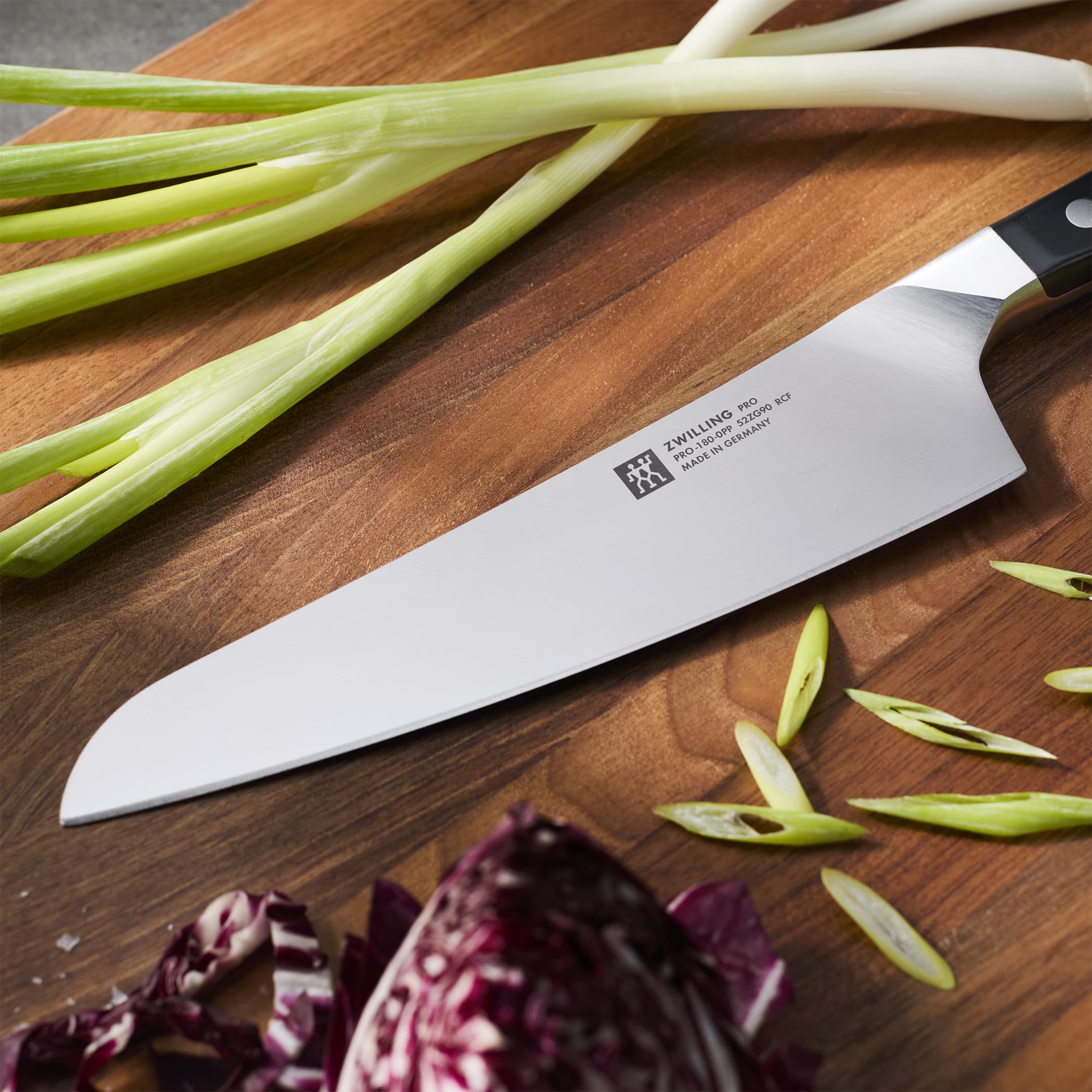Amazon.com: ZWILLING Pro 7-inch Ultimate Chef's Knife: Home & Kitchen
