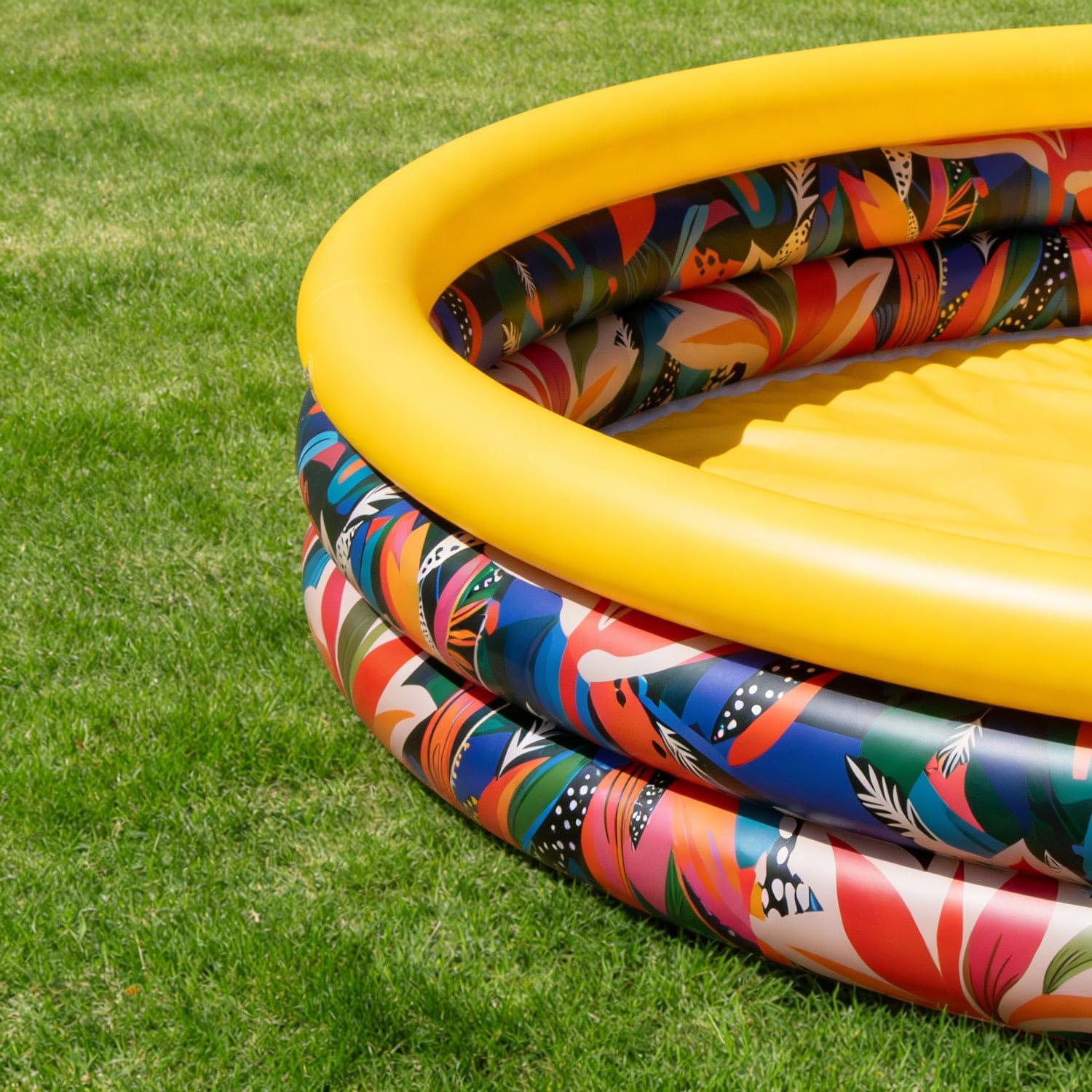 Kids Inflatable Swimming Pool 61", ASTM Certified Splash Pool for Children 3+, Outdoor Water Play Pool with Drain Plug for Summer Fun