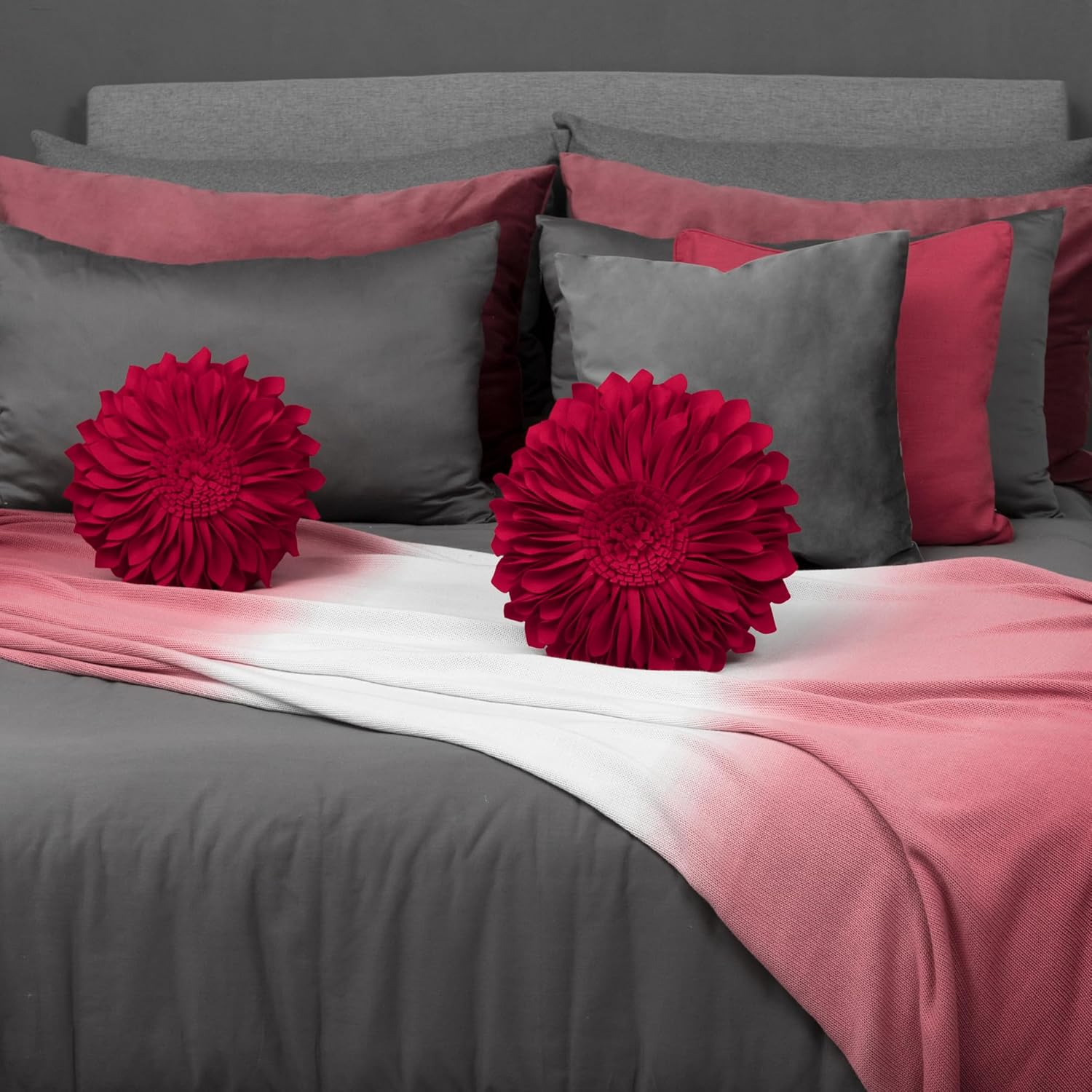 JWH 3D Flower Throw Pillow Cover Aesthetic Decorative Round Sunflower Pillow Case Handmade Pillowcase Floral Cushion for Couch Bedroom Chair Bed 12 Inch Red