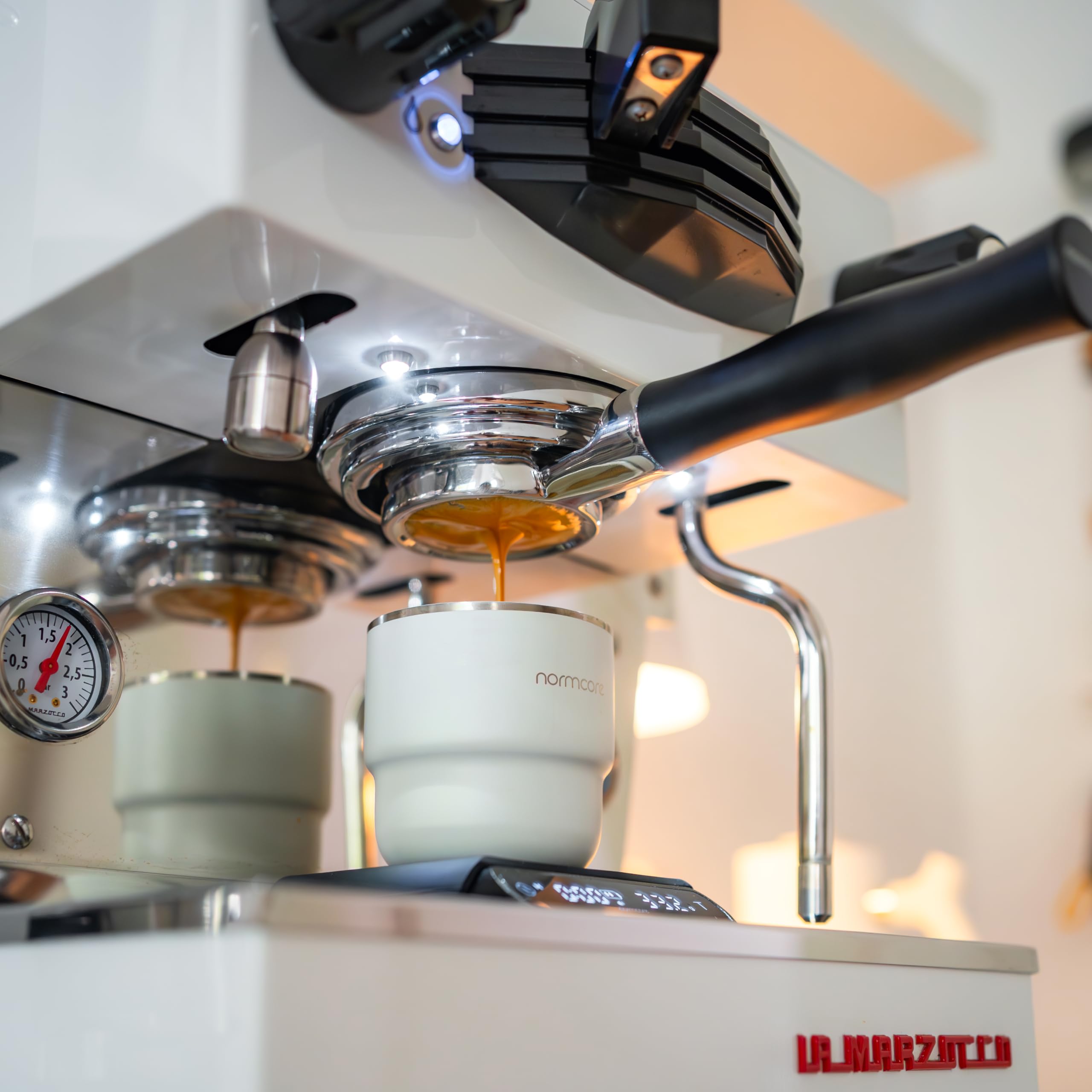 Normcore Portafiltro sin fondo Unibody de 58 mm con cesta de extracción integrada de 0,28 mm de alta extracción para todas las máquinas de espresso La Marzocco Home, 22 g