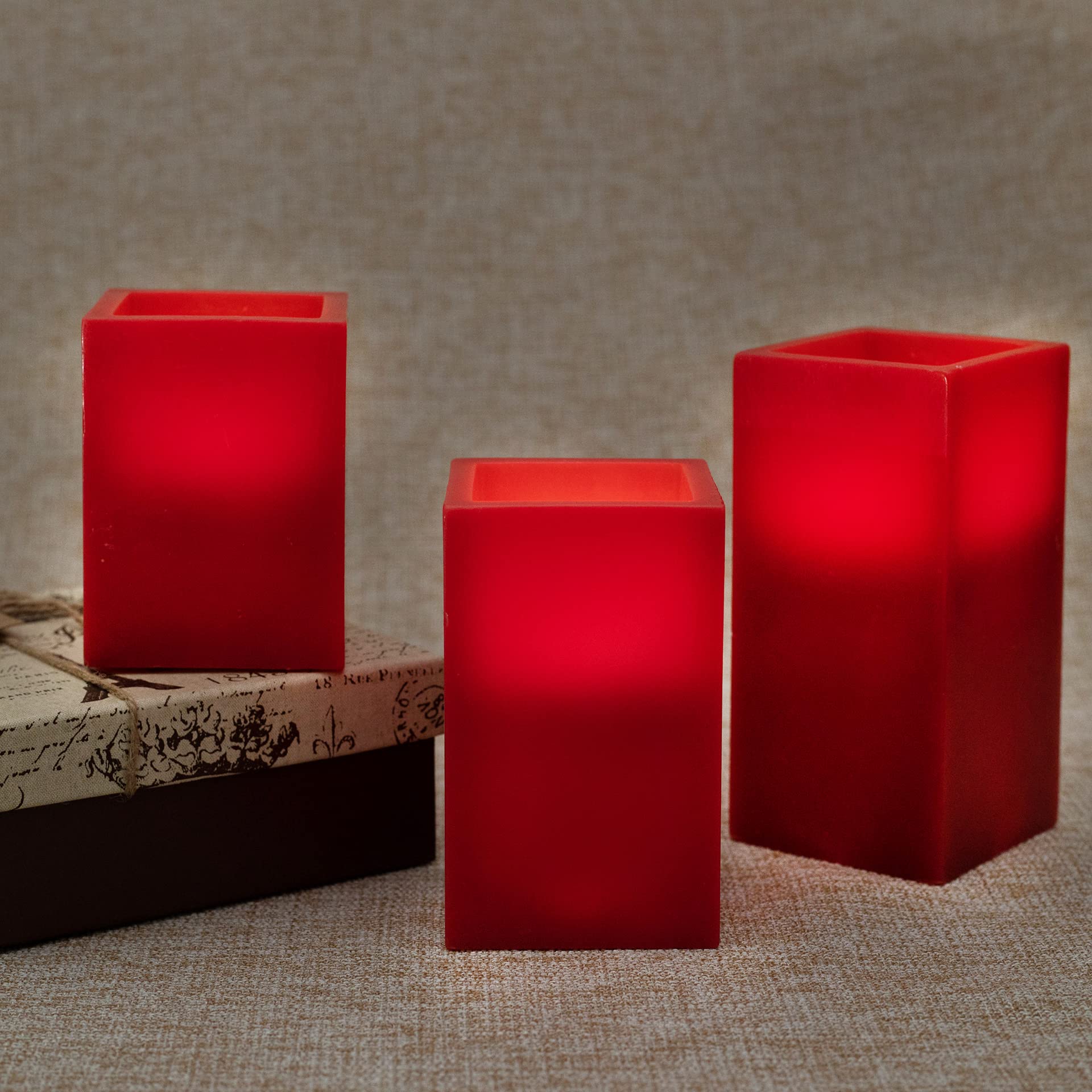 Amazon.co.jp : 赤い炎なしキャンドル 電池式 3個セット アイボリー