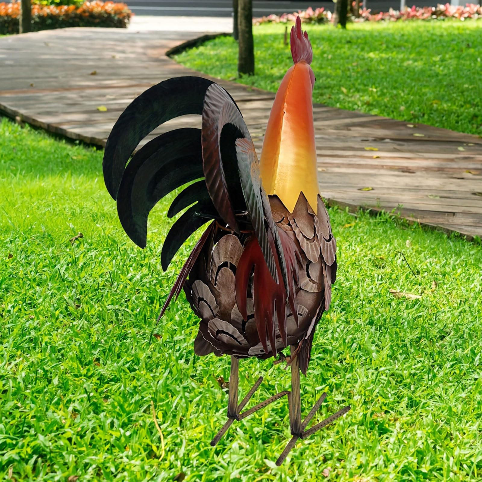 Scultura realistica del Gallo progettata per i portici dei