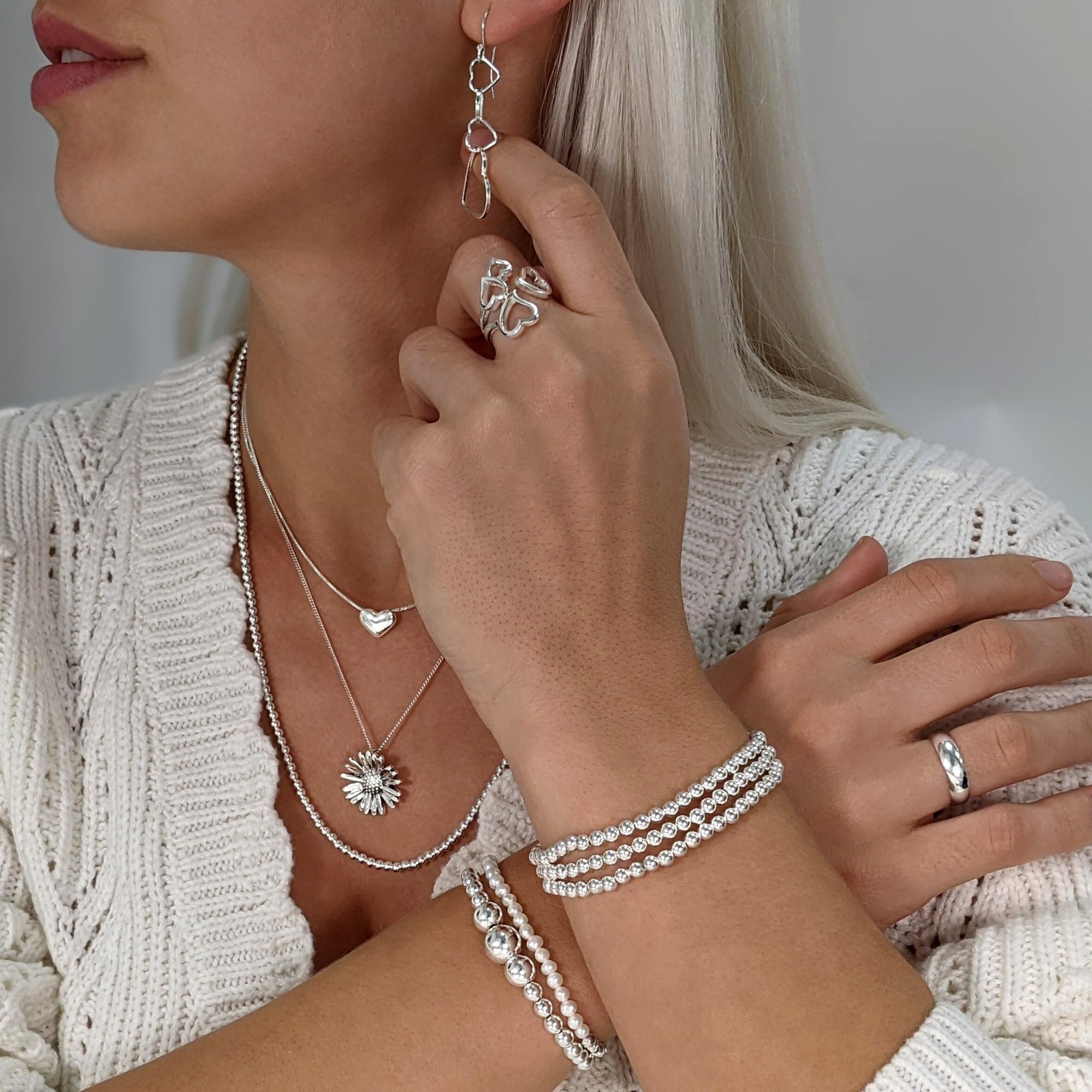 Silverly 4mm Sterling Silber Perlenarmband | 925er Massivsilberarmbänder für Damen | Stapelbare Armbänder mit Elastischen Perlen für Teenager-Mädchen | Runder Ball Verstellbares Stretch-Design