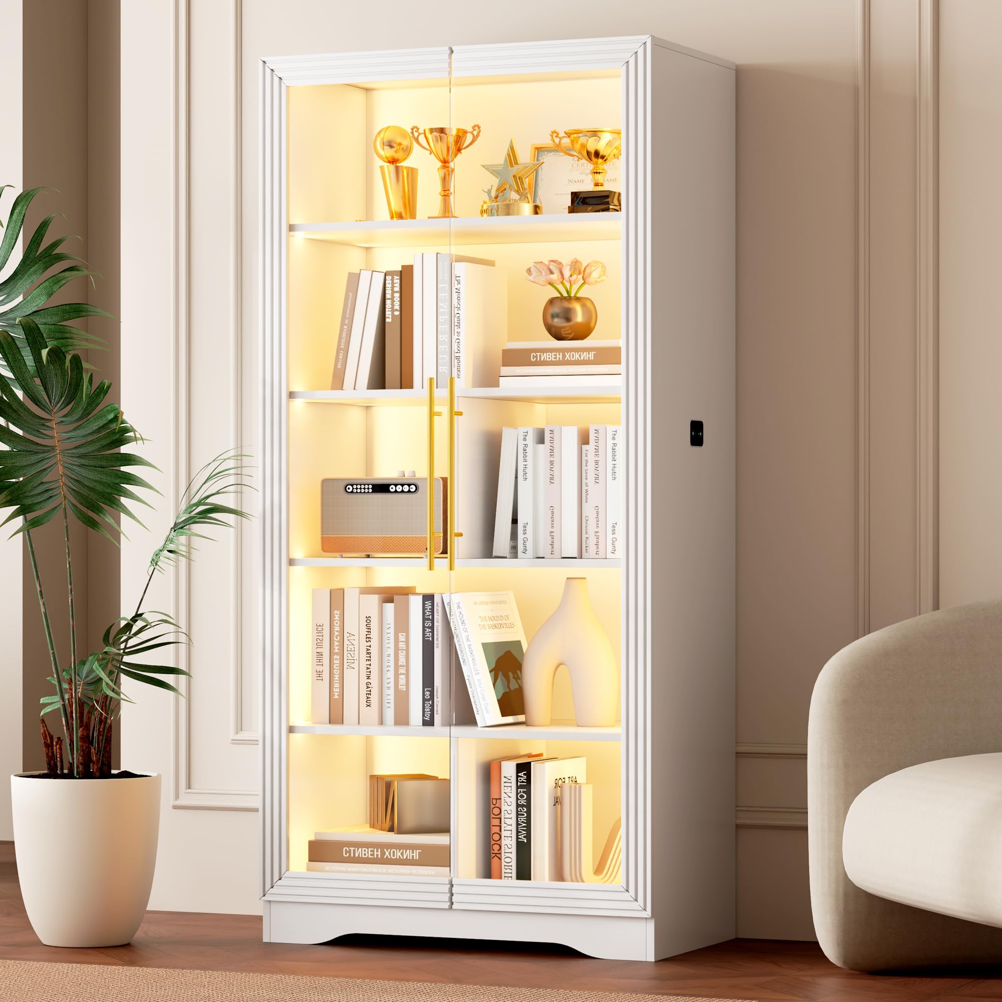 LVSOMT Glasvitrine mit LED Beleuchtung und Glastüren, Moderner Vitrinenschrank mit Intelligente Sensor, 5-Lagen Glasvitrine Vitrinenschrank für Sammlerstücke, Figuren für Wohnzimmer Schlafzimmer, Weiß