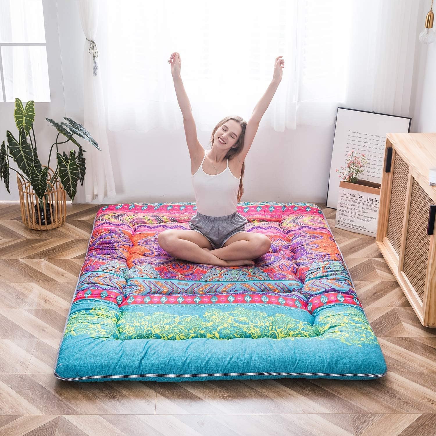 MAXYOYO Japanese Floor Mattress 4" Thick Queen Size Foldable Futon Mattress
