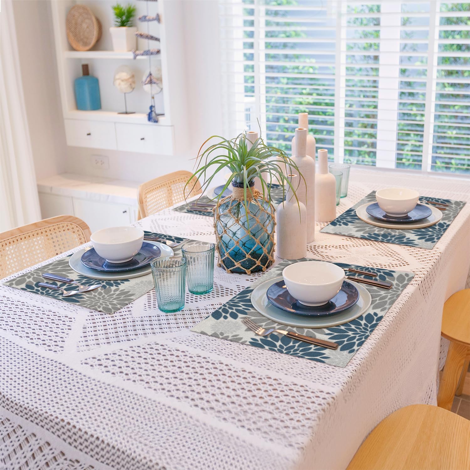 Placemats Set of 6 - Blue Gray Floral Place Mats for Dining Table - Heat Resistant Table Mats Washable Placemat Kitchen Home Party Indoor Outdoor Decor, 12 x 18 Inch, Flower