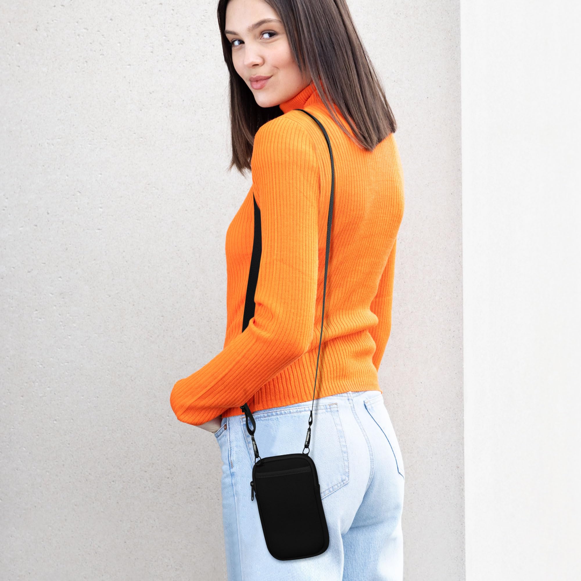 Kwmobile Neoprene Crossbody Phone Bag - Case With Strap - XL - 6.7/6.8