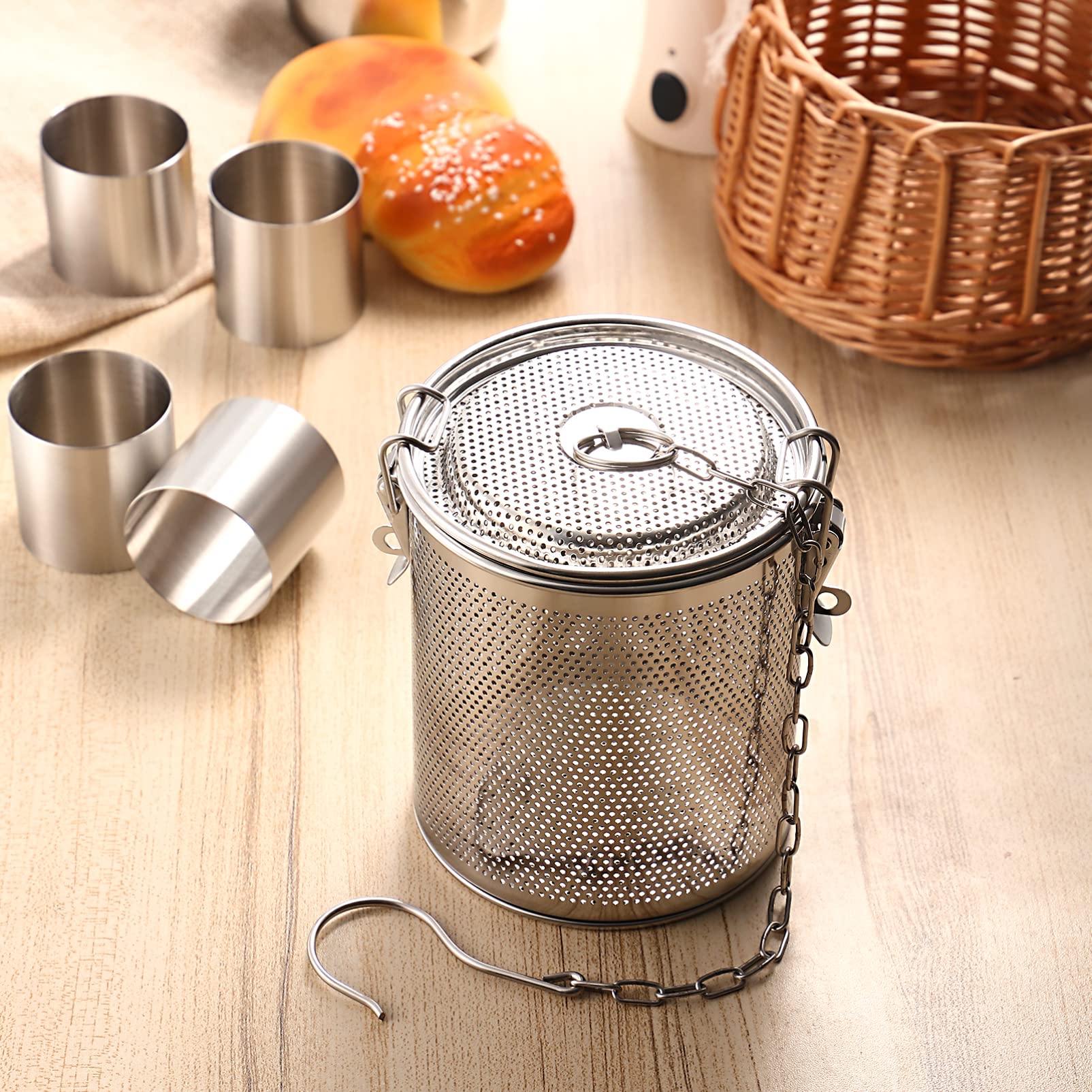 Bola de especias de acero inoxidable, colador de té de malla fina, infusor de té de acero inoxidable con gancho de cadena extendido for condimentos de especias de té de hojas sueltas (4,9 x 5,1 pulgad