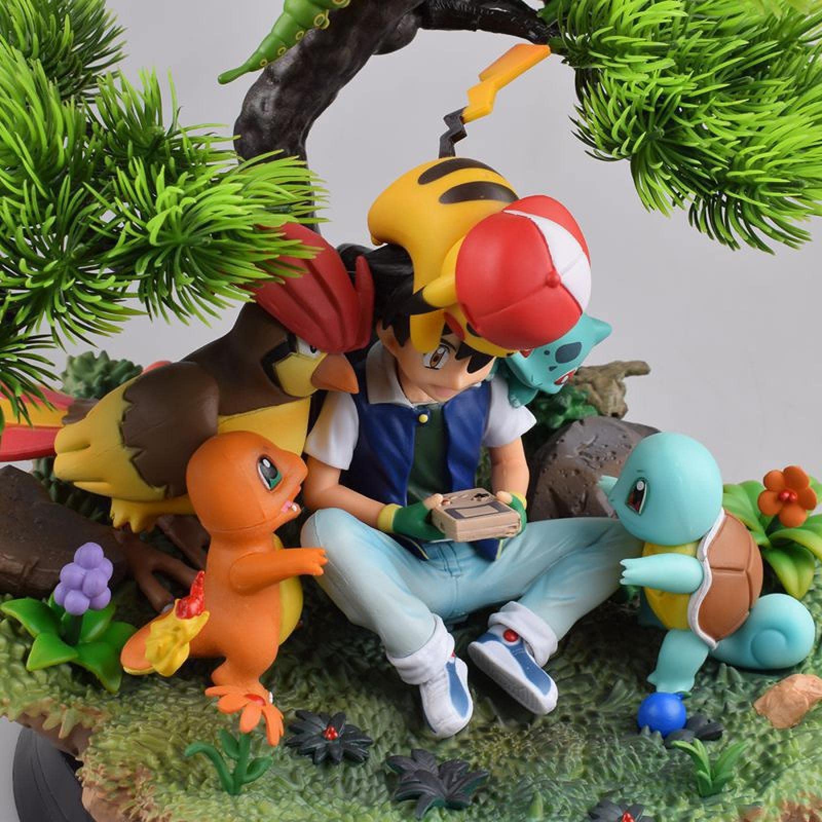 ピカチュウ プラスチックフィギュア Amazon.co.jp: ポケモンピカチュウセレクト ビニールフィギュア