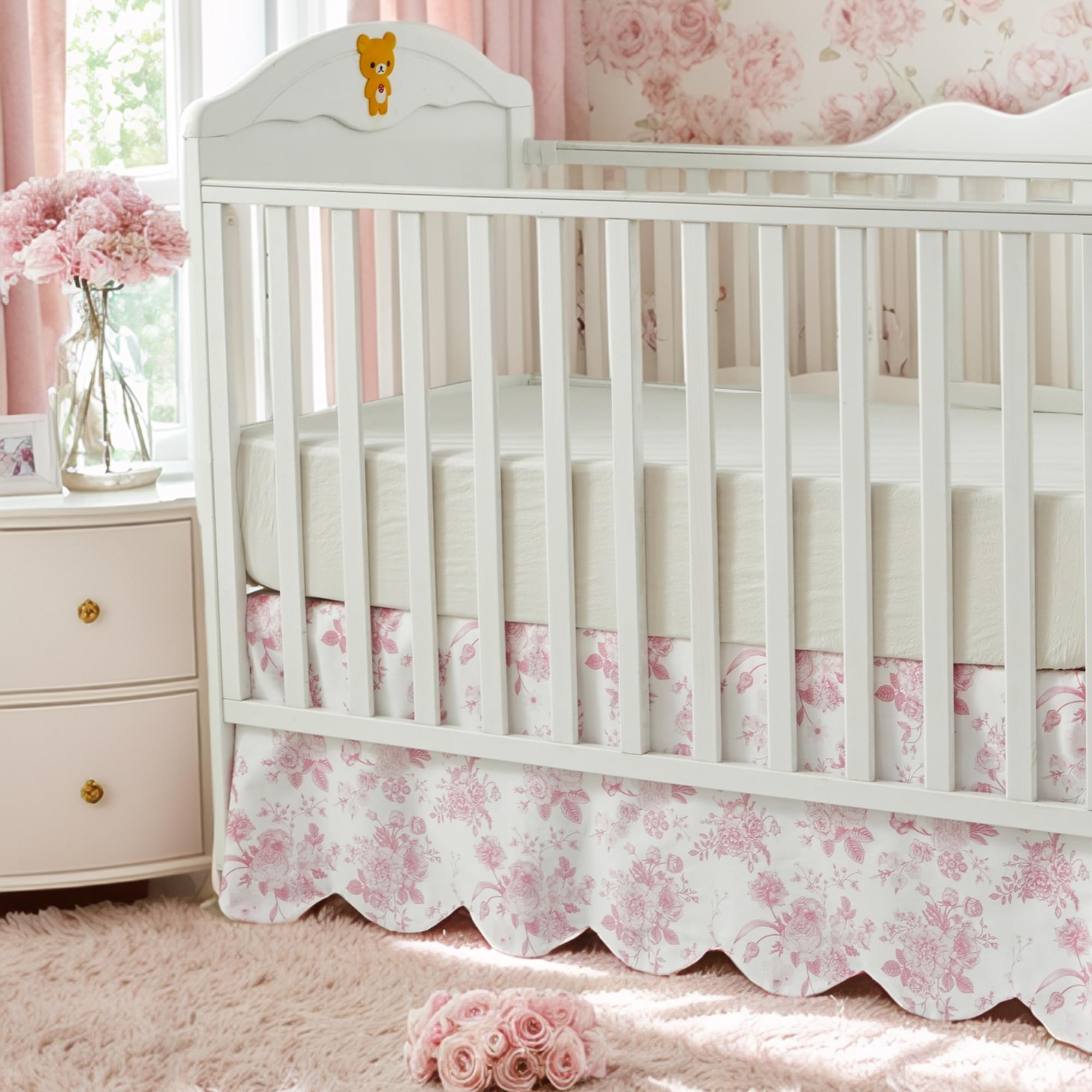 Brandream Scallop Edge Cotton Crib Skirt, Baby Girl, French Country Pink Toile Crib Skirt Toddler Bedskirt Farmhouse Chic Nursery Crib Bed Skirt, Boho Bohemian Vintage Grandmillennial Floral Print