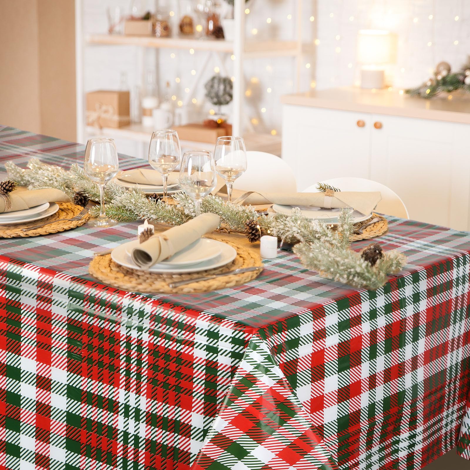Panelee Mantel de plástico a cuadros de búfalo de Navidad de 54 x 108 pulgadas, decoración de mesa rectangular de Navidad, suministros de decoración de boda (fresco, 6 piezas)