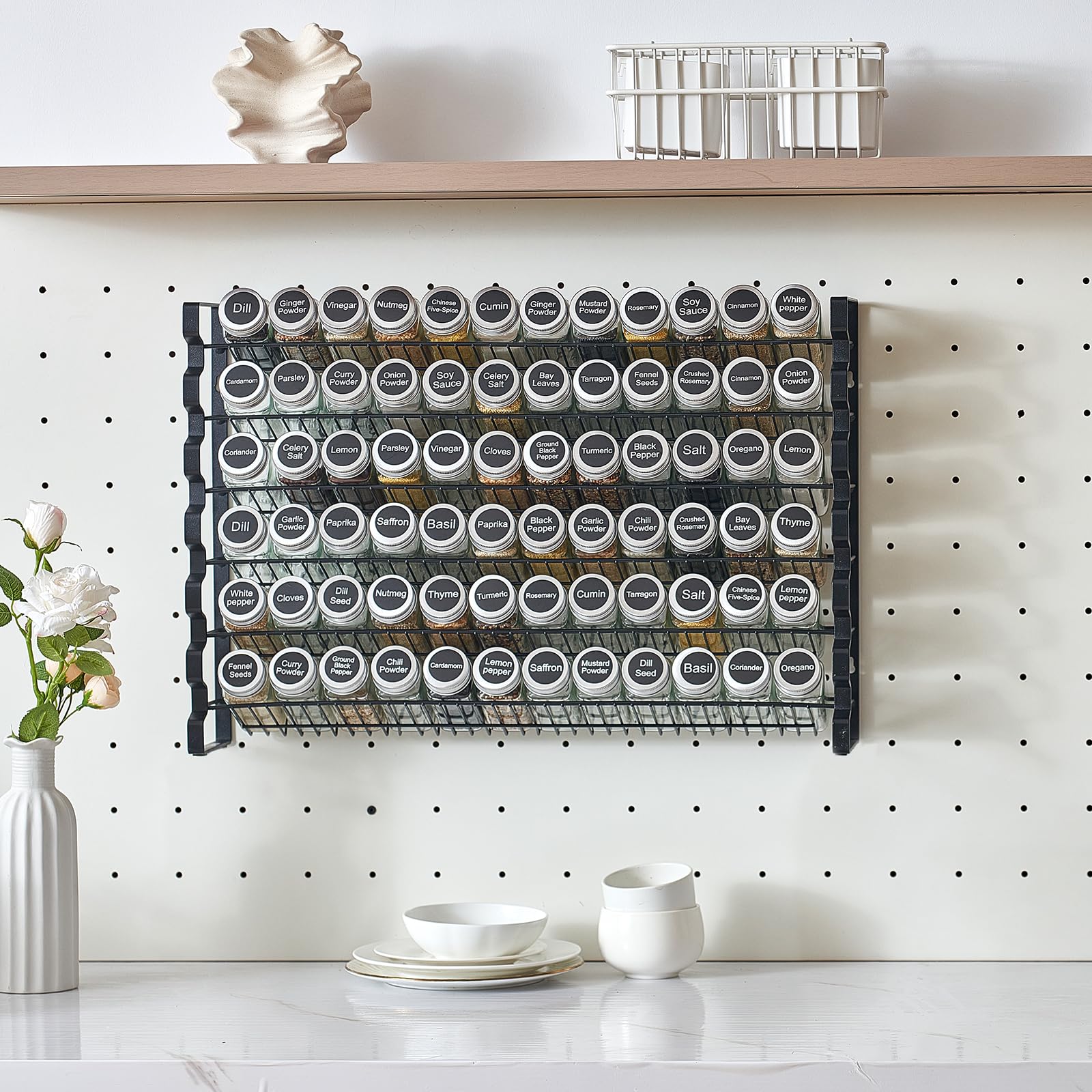 VEVOR Étagère à épices pour armoire, avec 72 pots à épices vides, couvercles, étiquettes et entonnoir, ensemble complet, organiseur d'assaisonnement pour comptoir, cuisine, garde-manger, placard, noir
