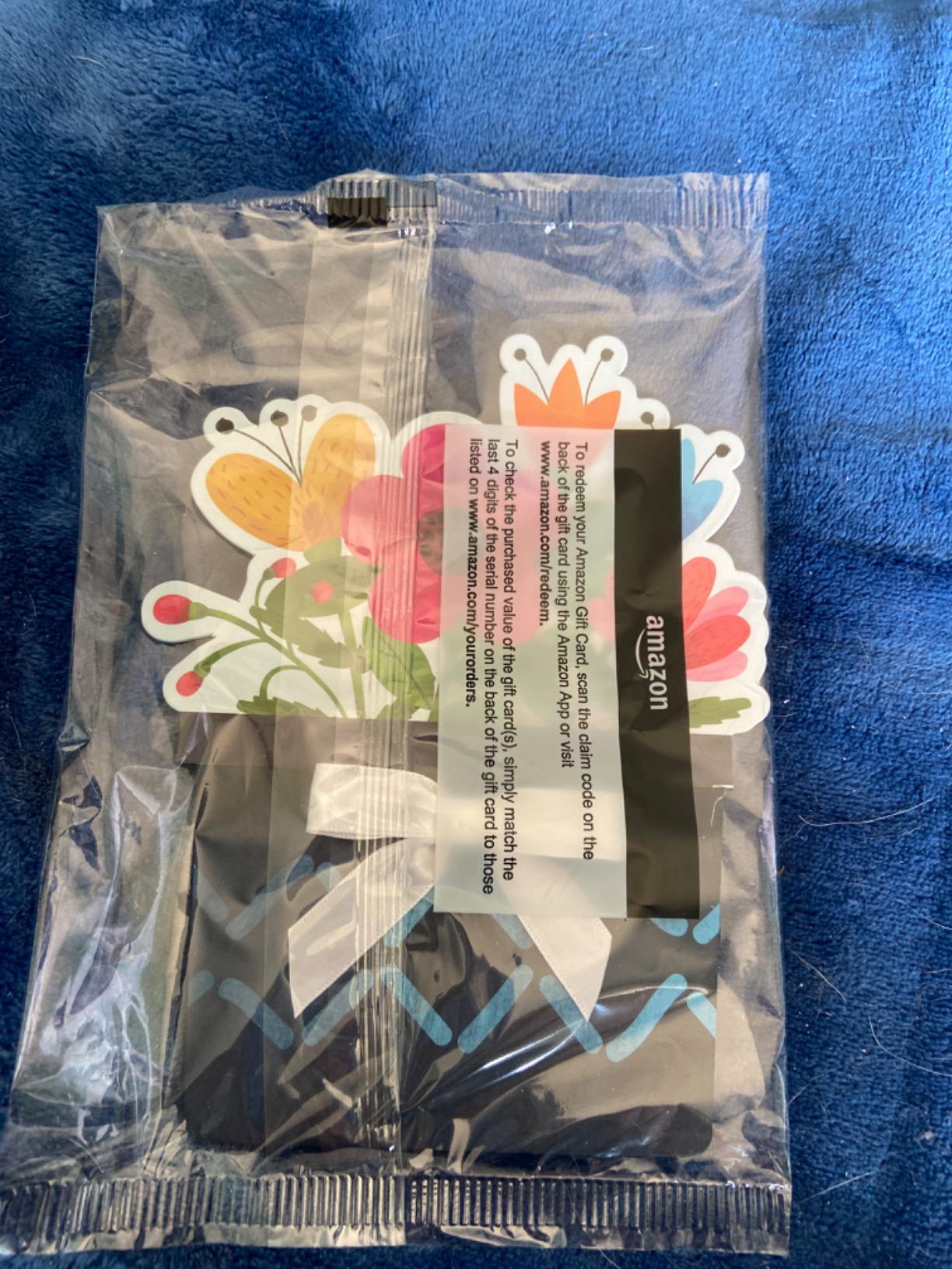 Customer Image Amazon Customer Verified Purchase Want A Headache While It S Appears To Be A Good Idea To Order These Gifts Cards I Ordered 3 All For Different Amounts And When They Came There S No Way To Tell By Looking At Them What Amount Is On