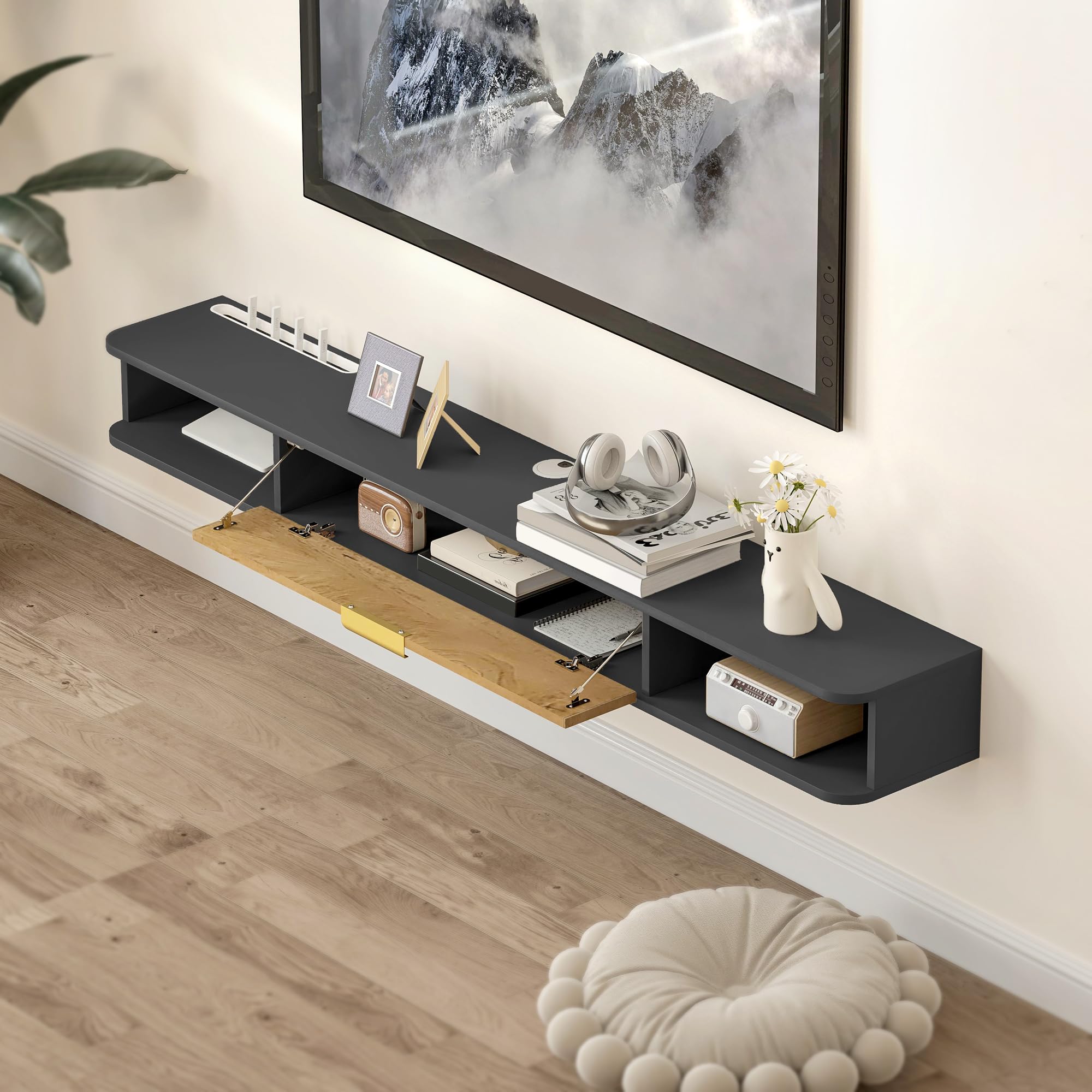 HOMCOM Soporte TV de Pared con Puerta abatible, 160x24x16cm, Gris | Soporte TV de madera, Banco TV de pared, compartimentos abiertos, gestión de cables, para salón dormitorio