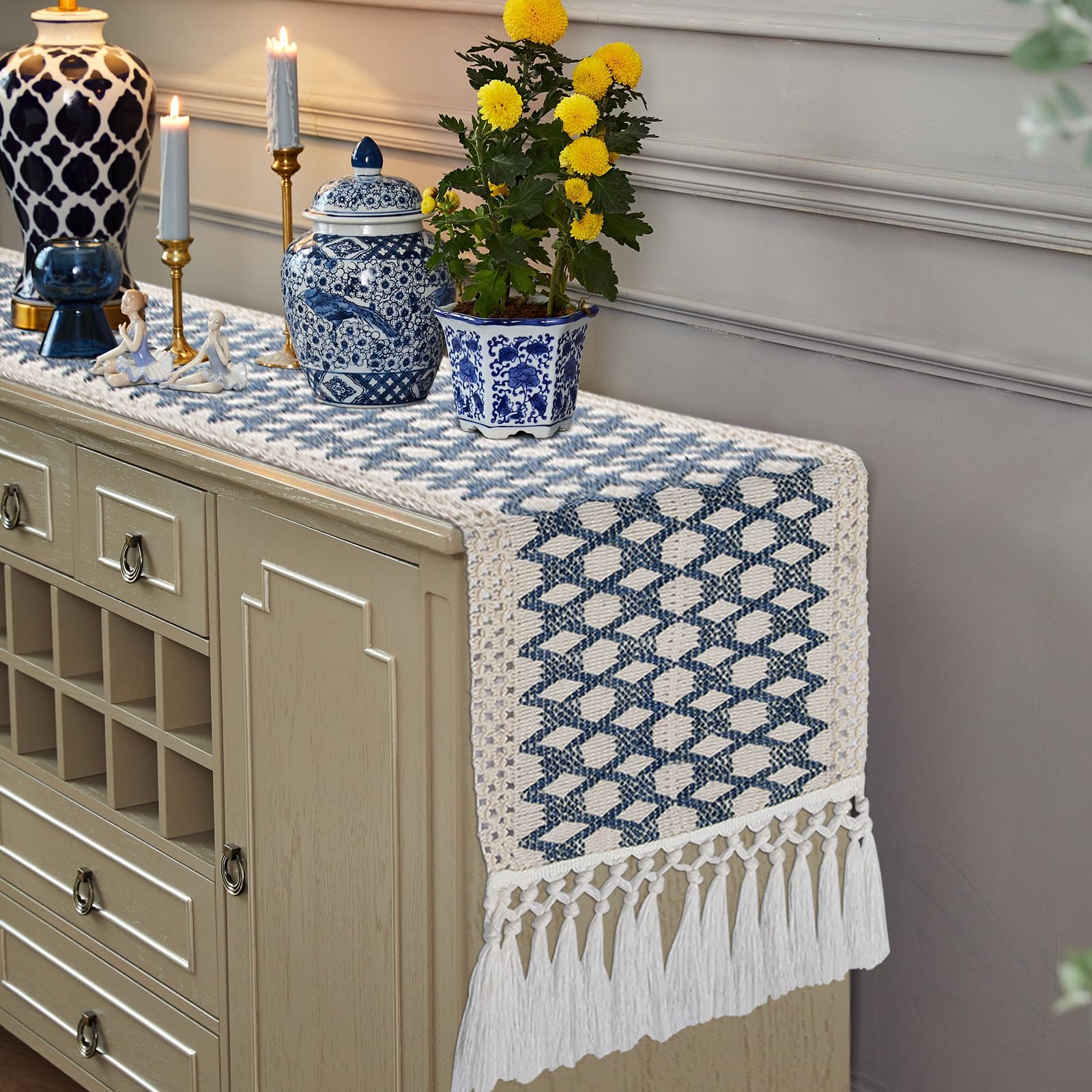 yuboo Blue and White Table Runner 48 Inches Long, Small Table Runner Farmhouse Style, Coffee Table Runner, Dresser Cover Top for Nightstand, End Table, Blue and White Chinoiserie Fall Decor