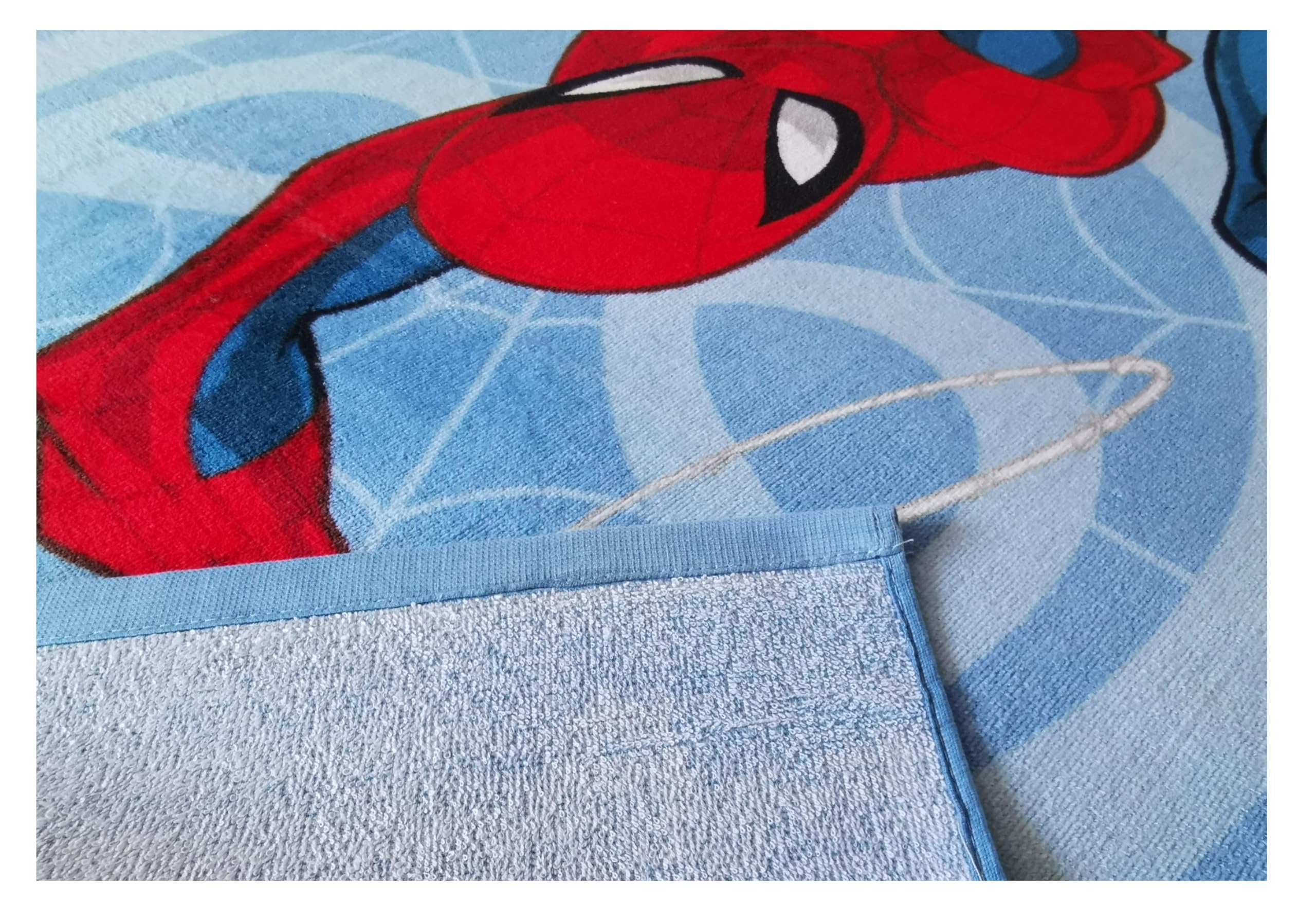 Theonoi Kinderhanddoek, badhanddoek, strandhanddoek, douchehanddoek voor meisjes en jongens, 100% katoen, 70 x 140 cm (Spiderman High