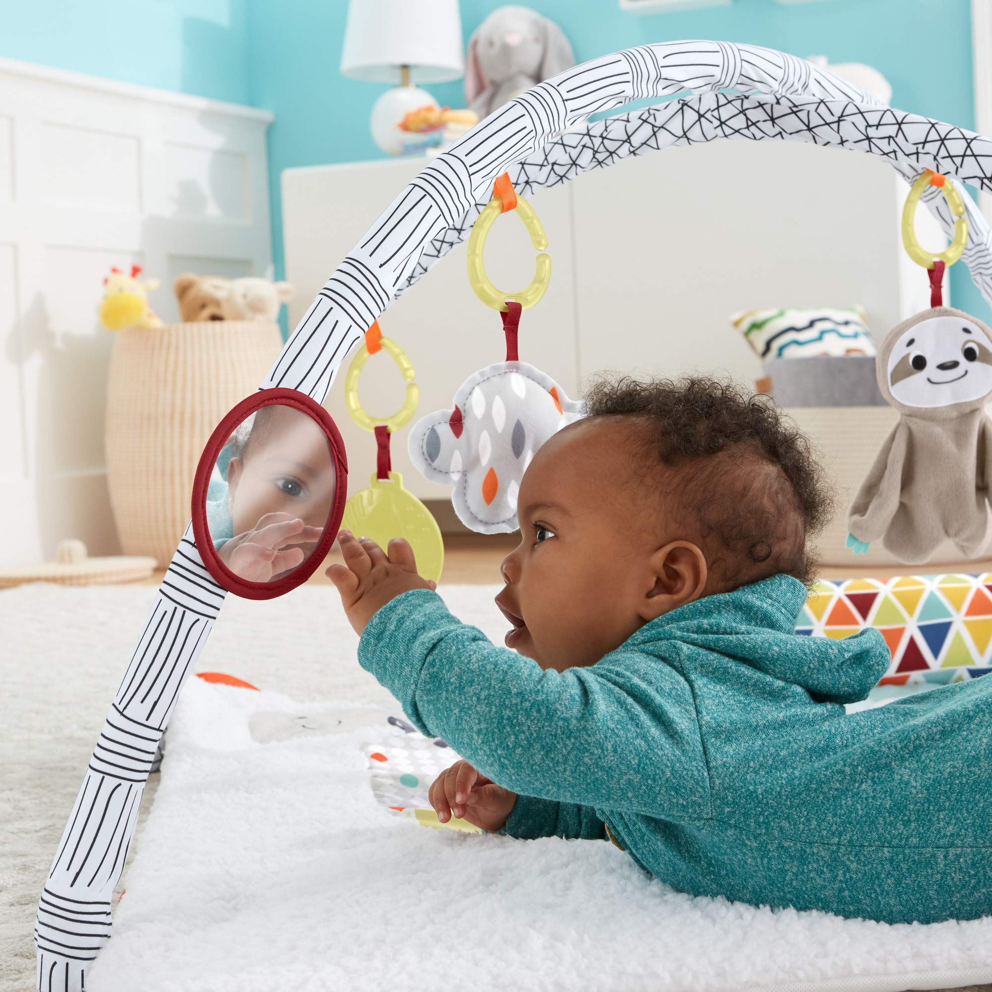 Fisher-Price Manta Gimnasio de Actividades con Accesorios para los 5 sentidos, Juguete para bebés (Mattel HBB74), Embalaje sostenible