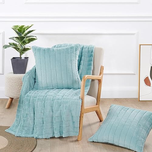 Home Soft Things Manta de piel sintética de conejo (50 x 60 pulgadas) y 2 fundas de almohada (18 x 18 pulgadas), juego de 3 almohadas de color