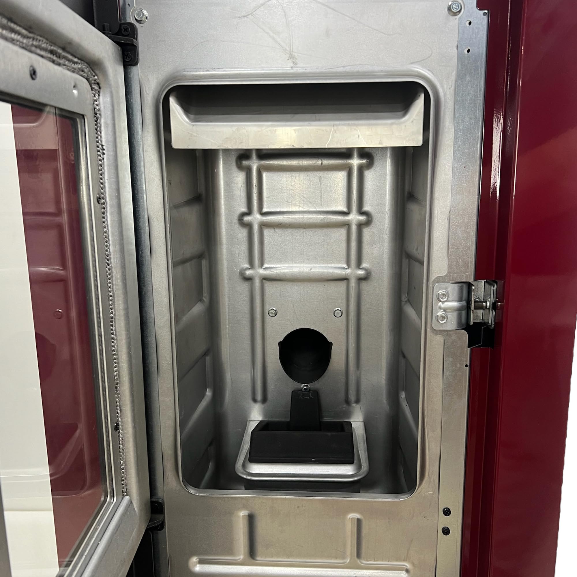 EIDER BIOMASA – Estufa de Pellets Pegaso 8 – 7,77 kW – Calienta hasta 150 m³ – Tolva 15 kg – Bajo Consumo 0,56–1,56 kg/h – Compacta 91x46x46 cm – Cristal Limpio – Clase A+ – Silenciosa