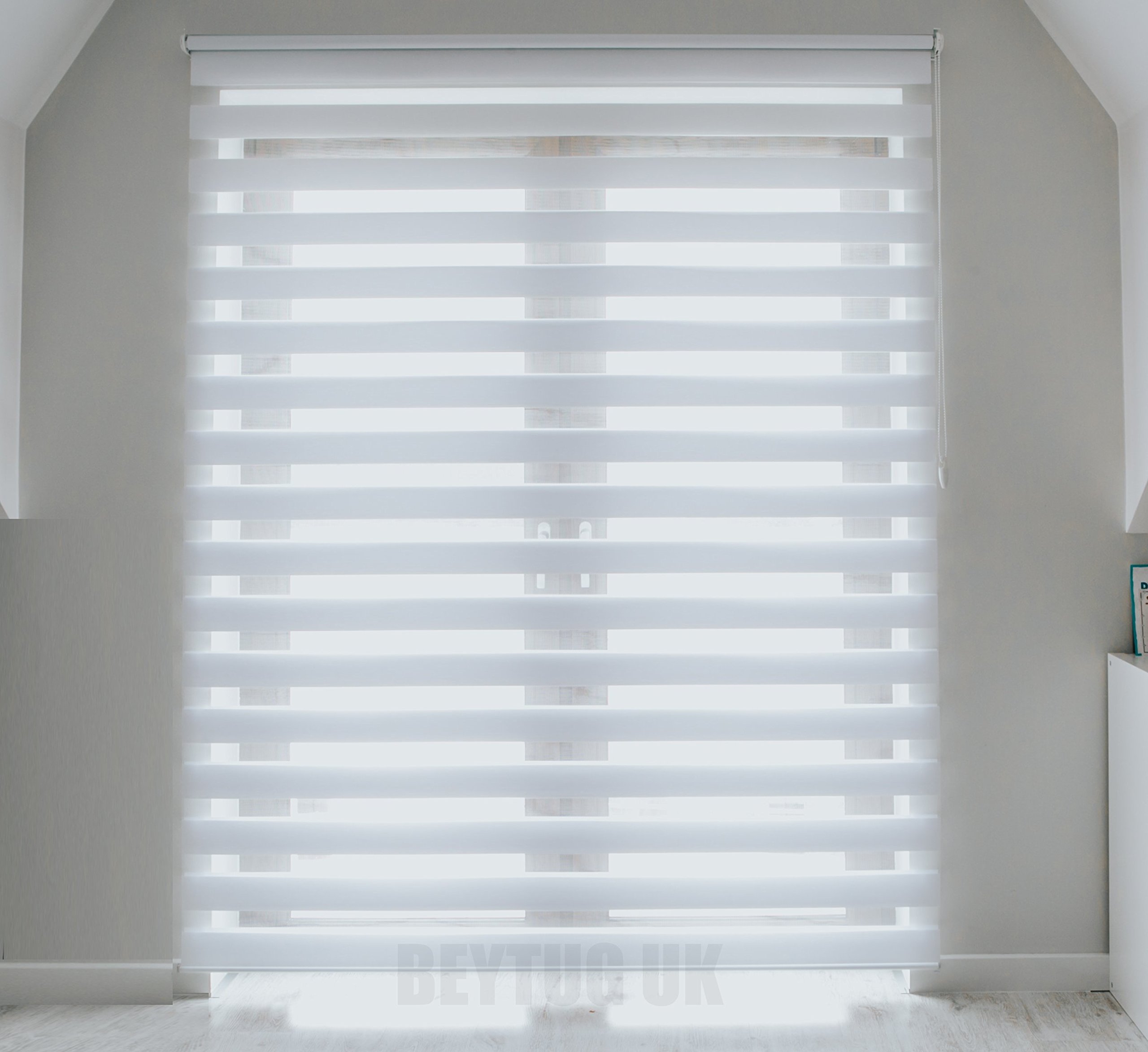 Tropik Home White Quality Zebra/Vision Window Roller Blind, Choice Of 16 Width Sizes, 115Cm Wide (+4.5Cm Fittings)