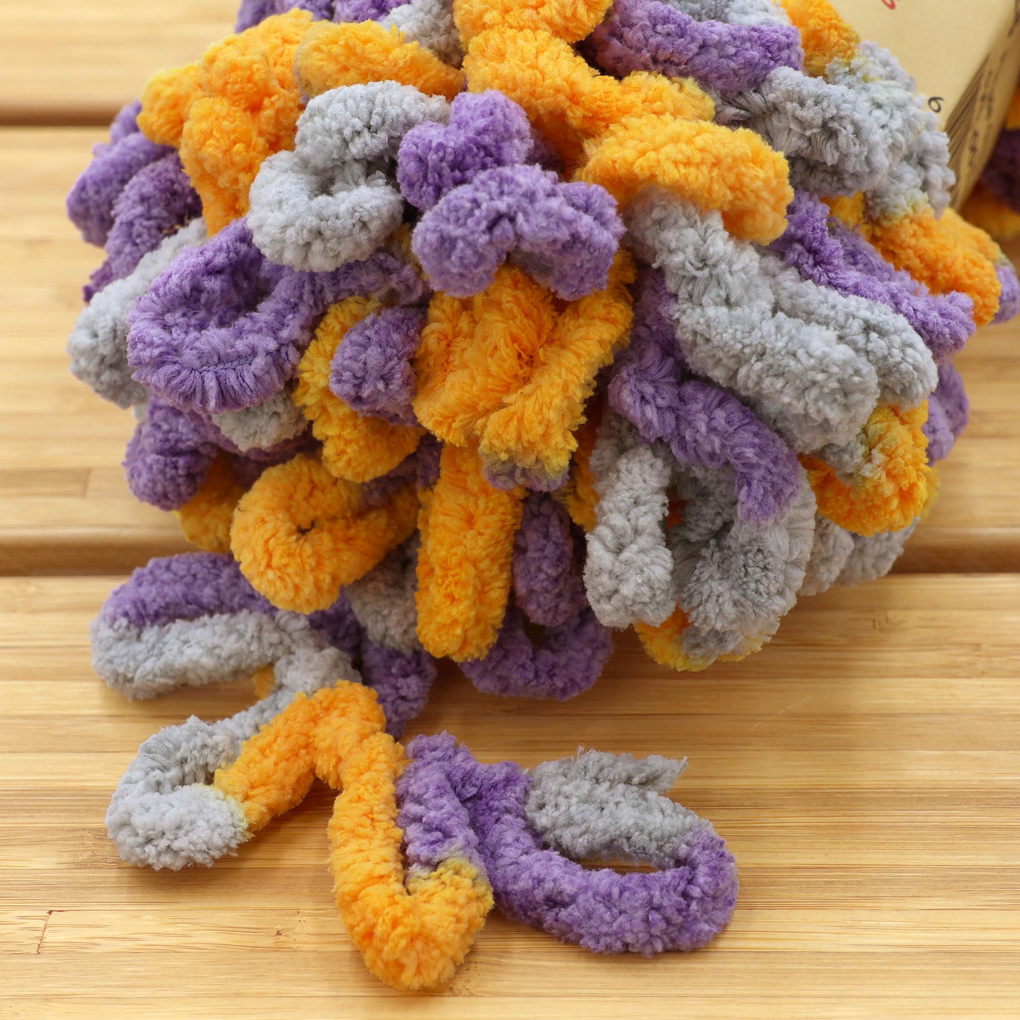 BambooMN Fun Finger Loops Garn – Team Spirit Farben – 3 Knäuel 3 Skeins Violett Grau Gelb