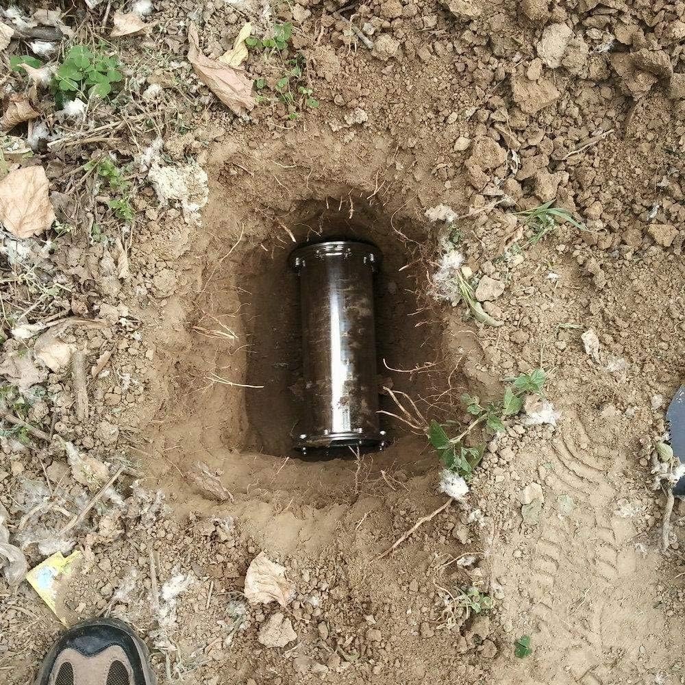 Conteneur étanche solide en acier inoxydable à capsules de temps (7.3IN)