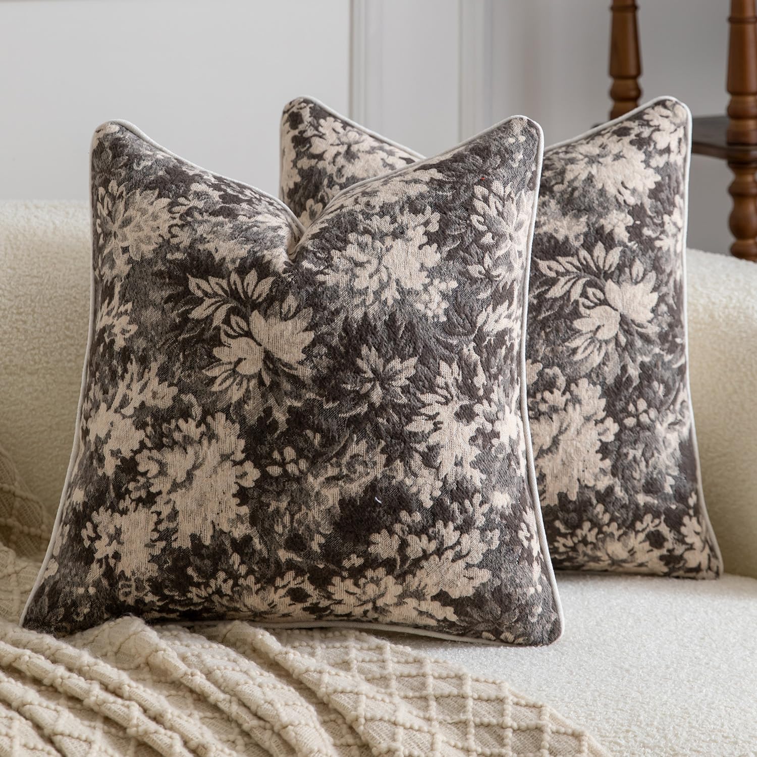 Madizz Pack of 2 Decorative Cushion Covers 50x50 cm Vintage Taupe Floral Throw Pillows Soft Solid Jacquard Pillow Covers for Couch Sofa Bedroom Living Room