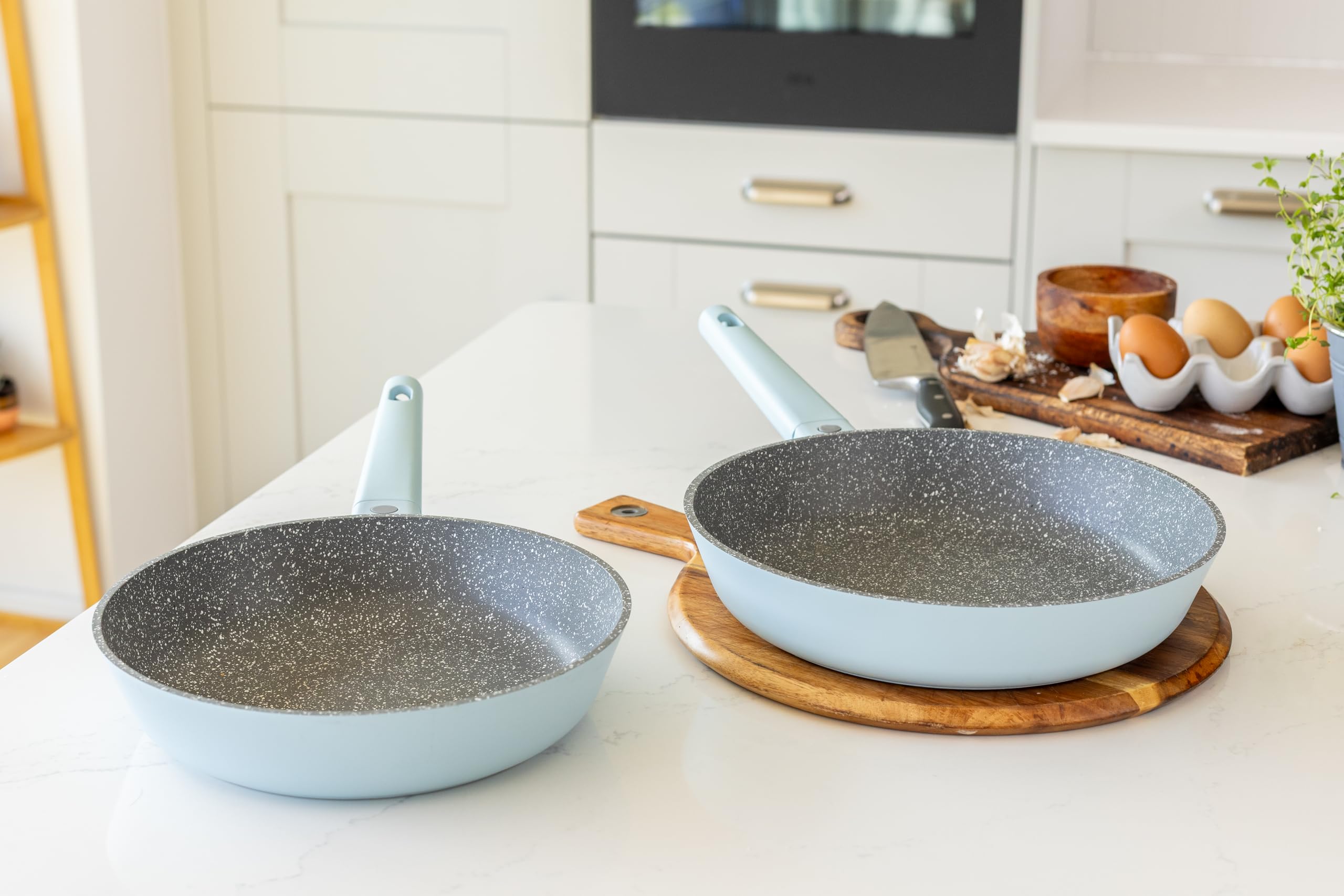 Masterclass, Cast Aluminium Non-Stick Fry Pan Twin Pack Pfa Free Lekka Patelnia W Stylowym Niebieskim Kolorze Z Trwałą Powłoką, Podstawa Indukcyjna Do Piekarnika