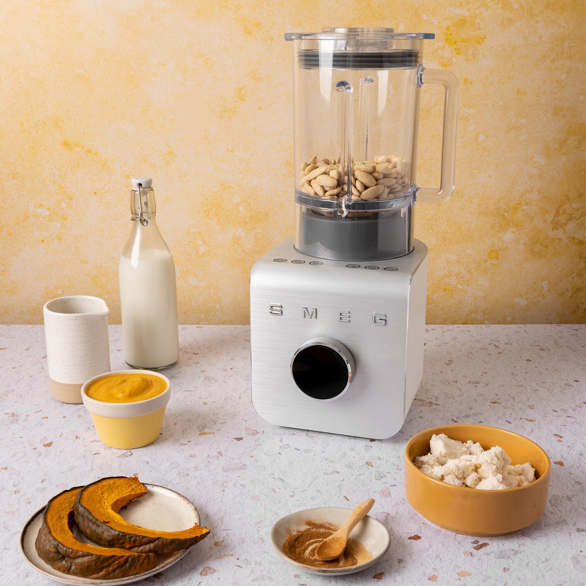 SMEG ブレンダー 1.5L イタリア | ヤマダウェブコム