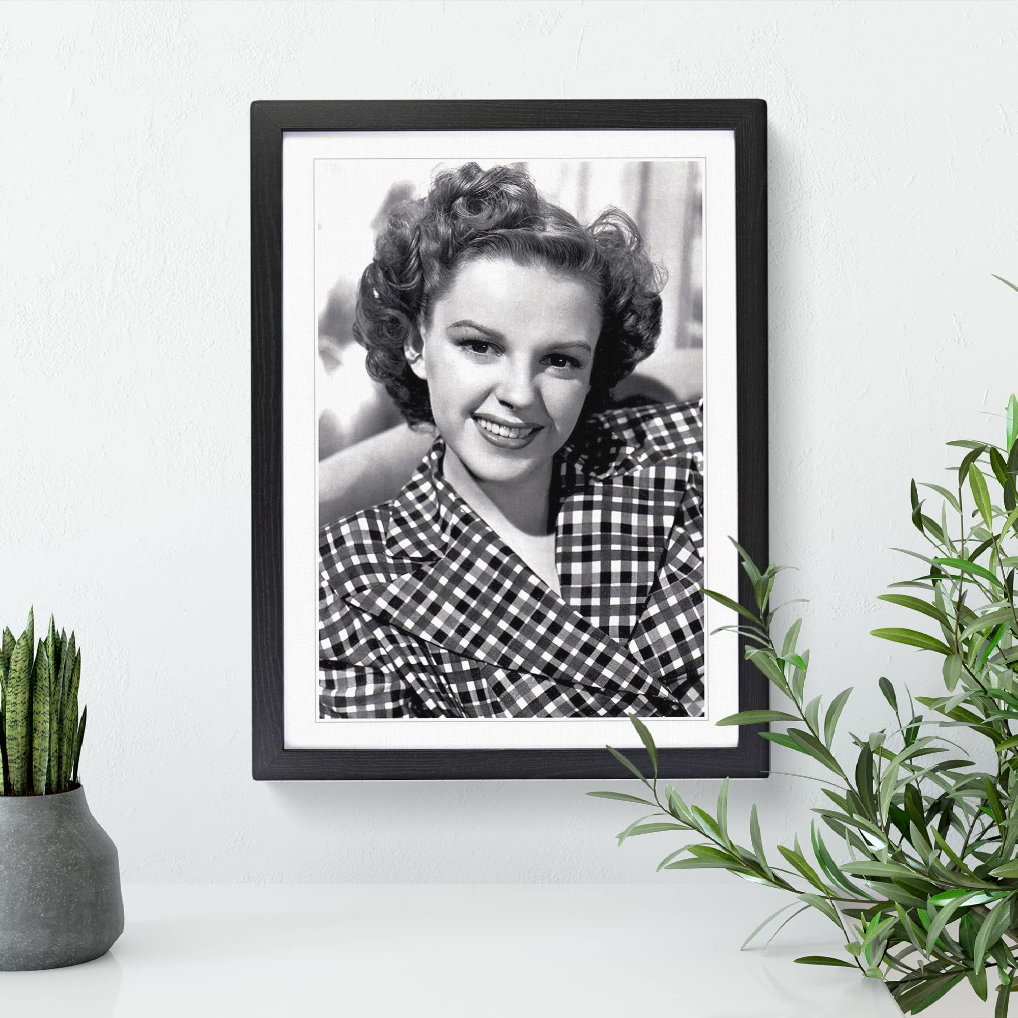 Judy Garland No.4 Modern Framed Wall Art Print, Ready to Hang Picture for Living Room Bedroom Home Office Décor, Black A3 (34 x 46 cm) - Image 2