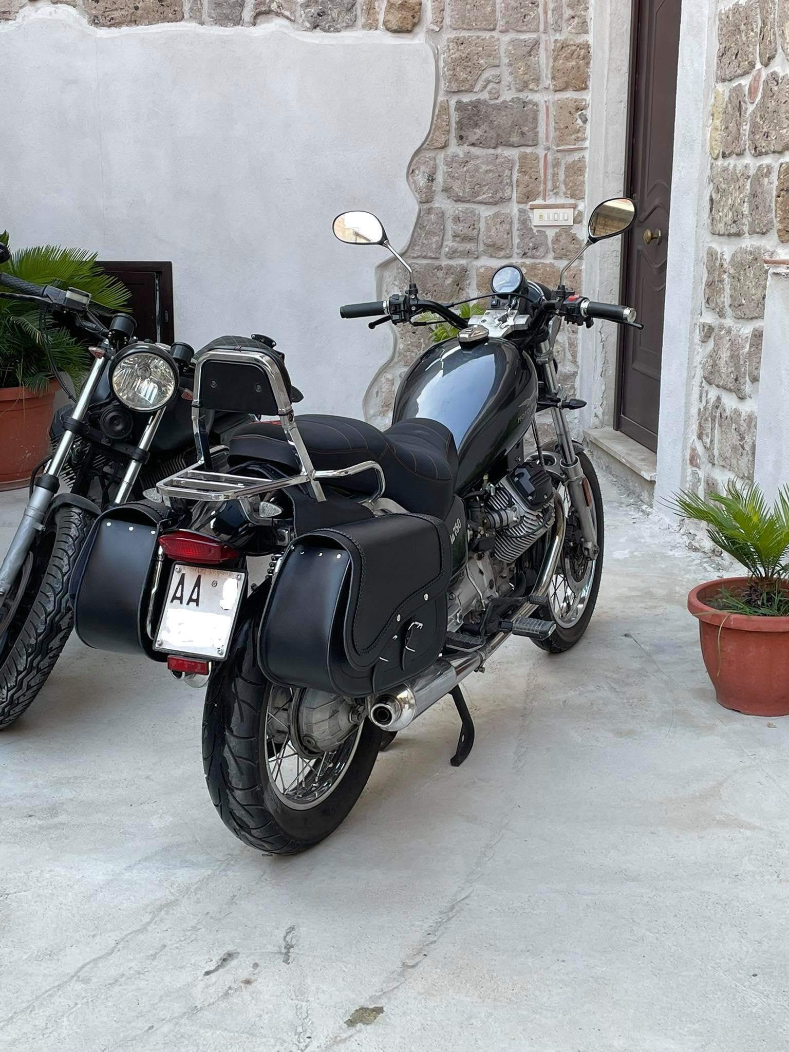 WinNet Borse Laterali Moto Borsa Posteriore In Pelle, Coppia 2 Borse Moto Custom Rigide In Cuoio Nero A Bisaccia Per Motocicletta - accessori moto