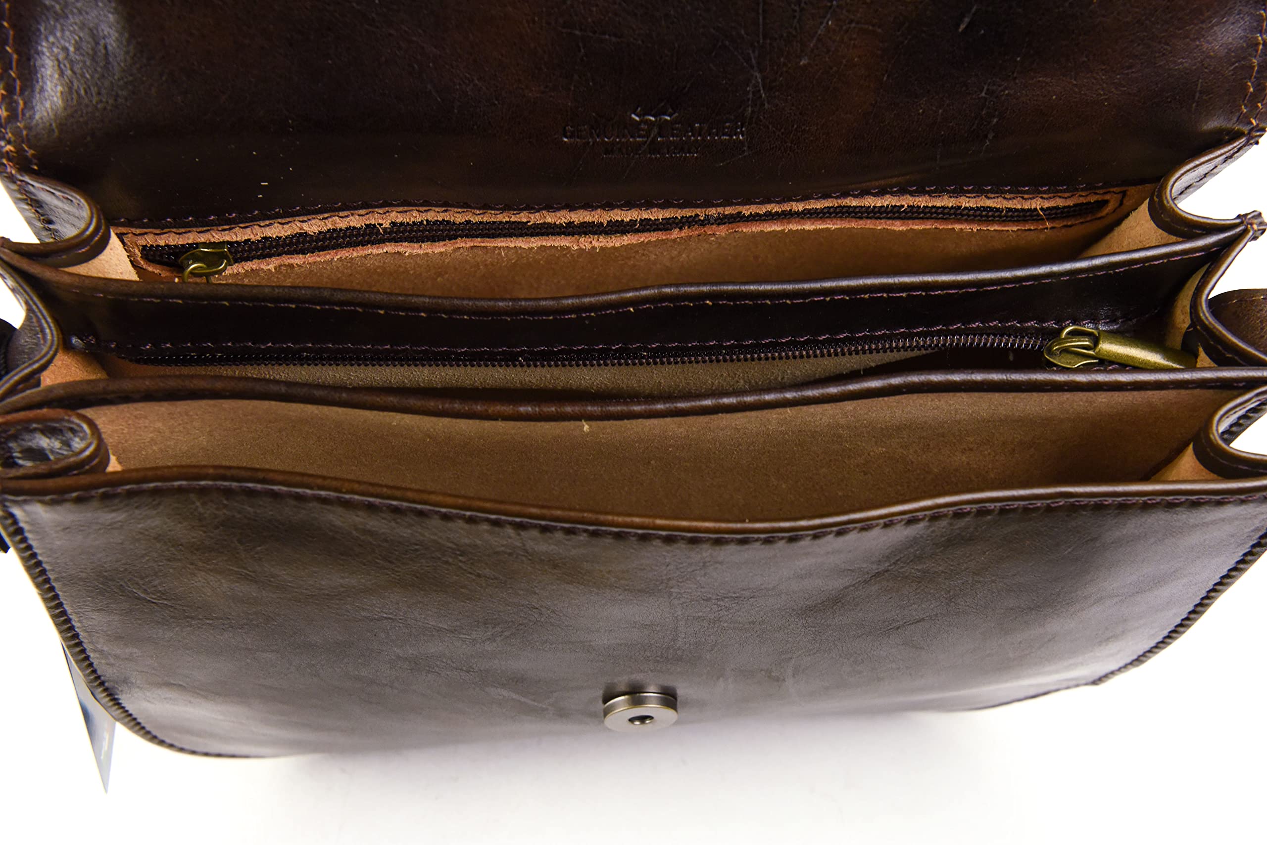 Bolso bandolera con solapa grande tres compartimentos auténtica piel italiana Tamponada a mano. Producto fabricado en Italia. Cierre de solapa y imán artesanos Toscanos. Marca I Fratelli Art. 5513,