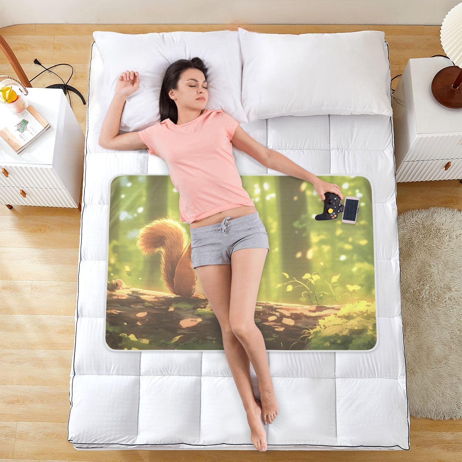 CEBUGI 34” x 52”Washable Underpads Heavy Absorbency Waterproof Incontinence Bed Pads Squirrel Pee Pads for Adults Kids and Baby