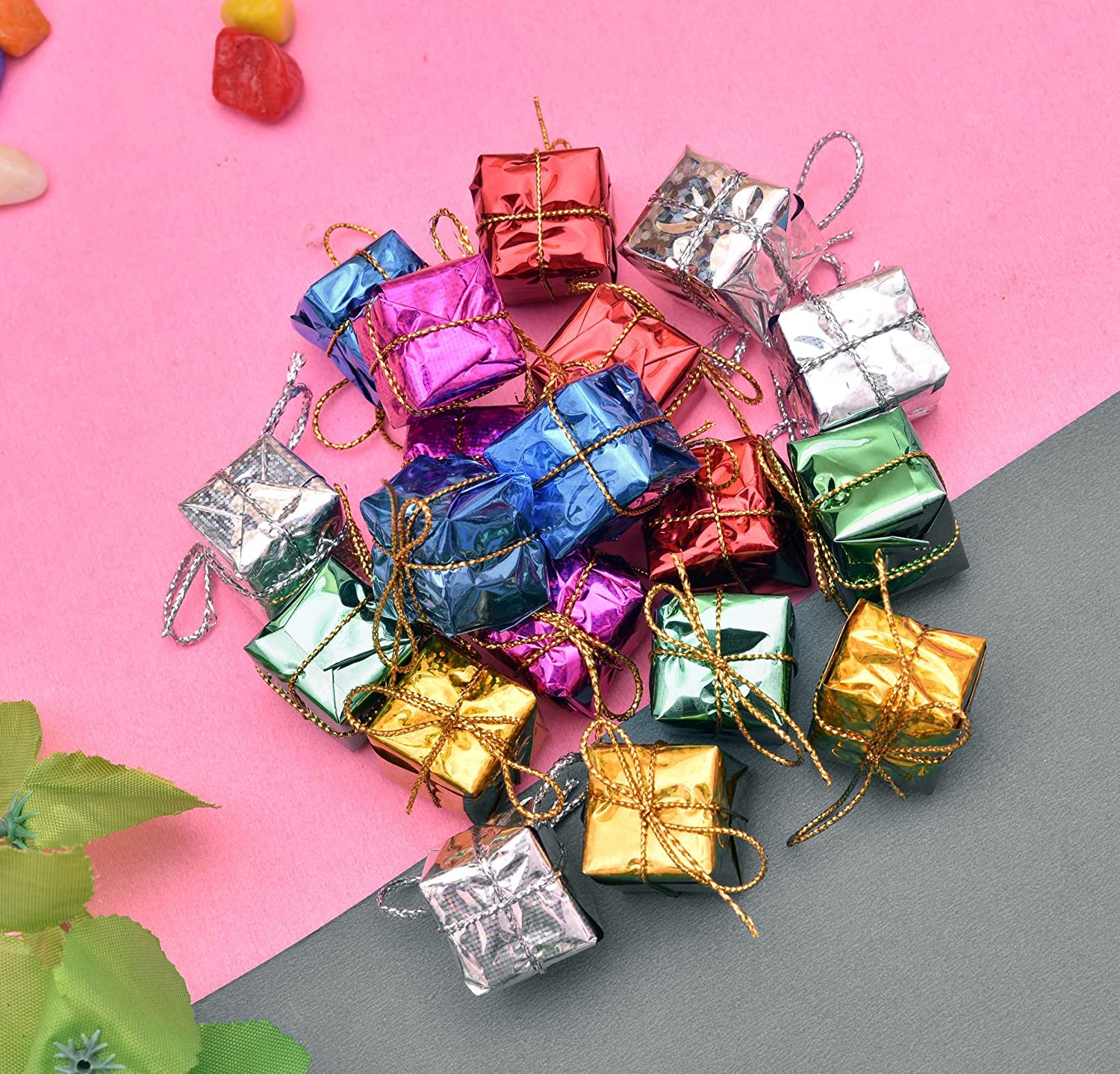 PRINT BHARAT Decoration Set Christmas Tree Decoration Items Christmas Tree Ornaments (Ornaments Gift Box-12pcs)