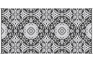 Outsunny Reversible Outdoor Rug: Ideal 9' x 18' Camping Companion