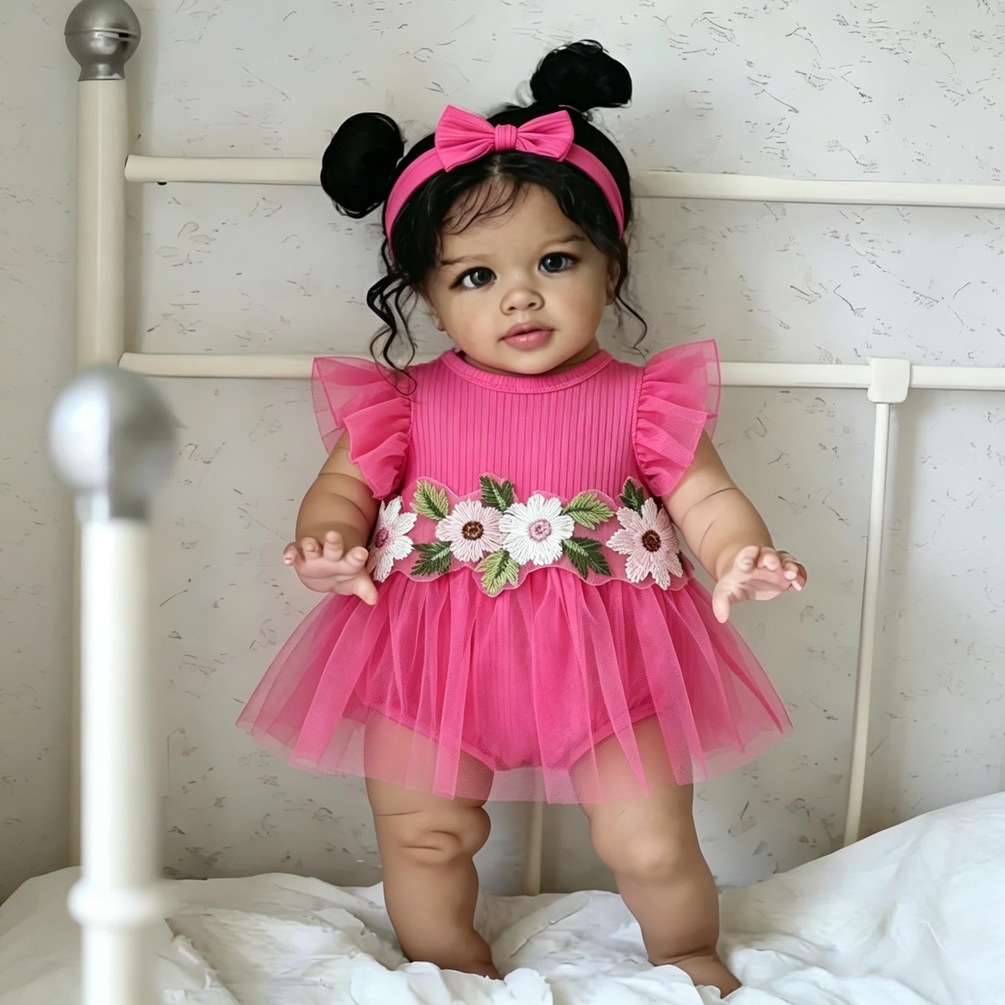 Czarne realistyczne lalki Reborn Baby Dolls Girl 66 cm Afroamerykanin Reborn małe lalki miękkie winylowe silikonowe Baby Doll tkanina ciało realistyczna lalka maluch z akcesoriami do zabawek