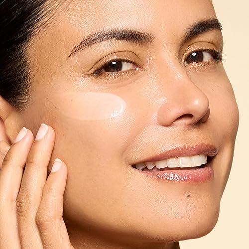 Miniatura 8 de Honest Beauty Suero de radiación de vitamina C con extractos de alcachofa y trébol sin parabenos probado por dermatólogos libre de crueldad  10