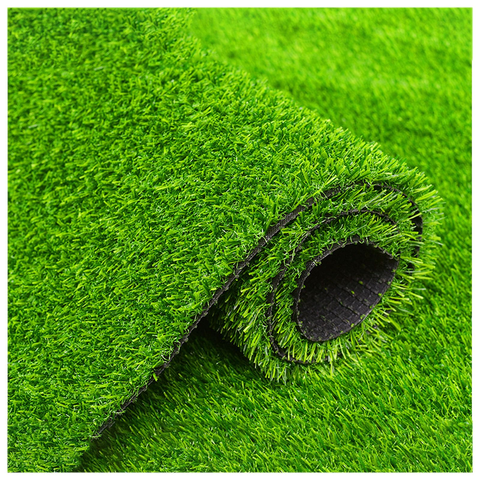Tapis de gazon synthétique réaliste pour aménagement terrasse et balcon