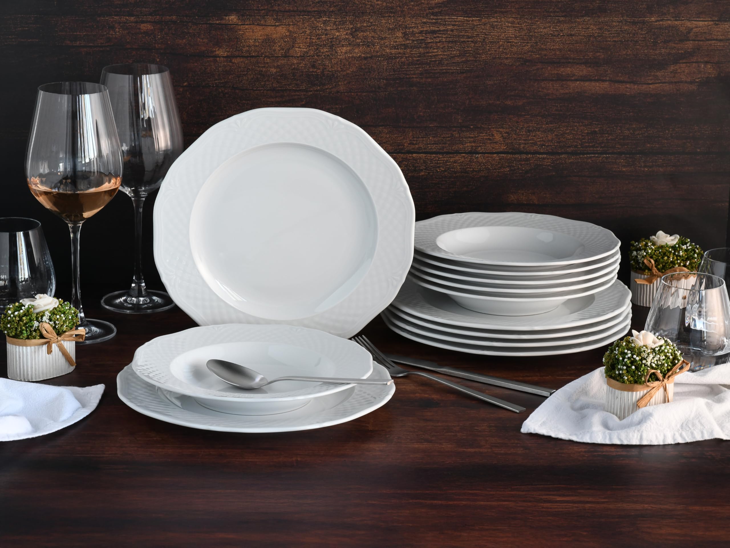 CreaTable, 24590, seria Arianne, 12-częściowy zestaw naczyń dla 6 osób, zastawa stołowa z porcelany, nadaje się do mycia w zmywarce i używania w kuchence mikrofalowej, Made in Europe