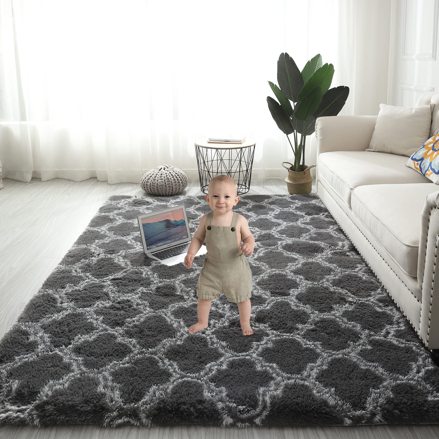 Grand tapis de salon 200x300cm gris foncé et blanc pour grand espace