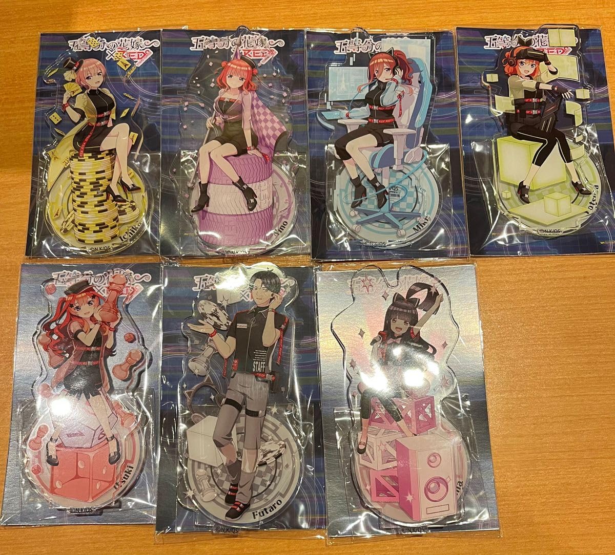 五等分の花嫁　アクリルスタンド　5種セット(東京タワーコラボ) Amazon.co.jp: 五等分の花嫁 東京タワーコラボ アクリルスタンド