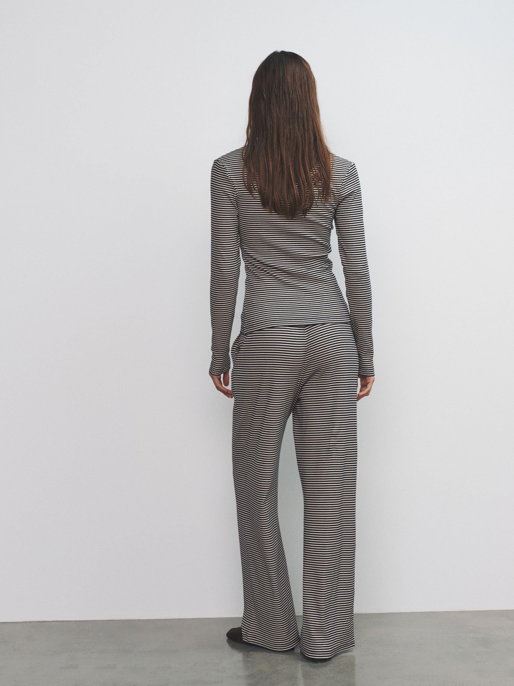 THE SET Damen Langarmshirt mit durchgehender Knopfleiste und Hose im Set