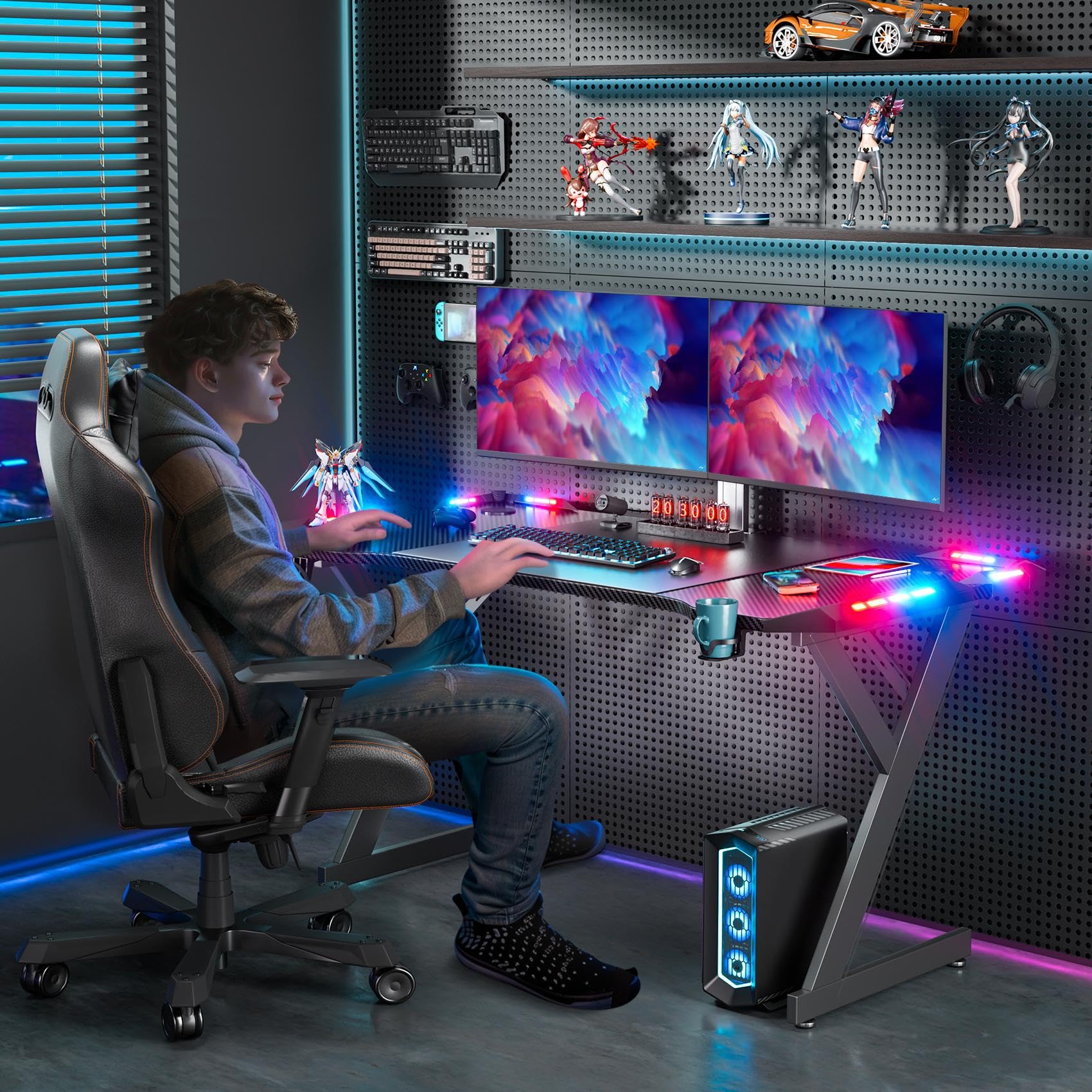 HLFURNIEU Scrivania Gaming LED 120 x 60 cm, Scrivania Gamer con Piano in Fibra di Carbonio, Postazione Gaming Ergonomico con Porta Bicchiere e Gancio per Casco, Tavolo Computer Nero