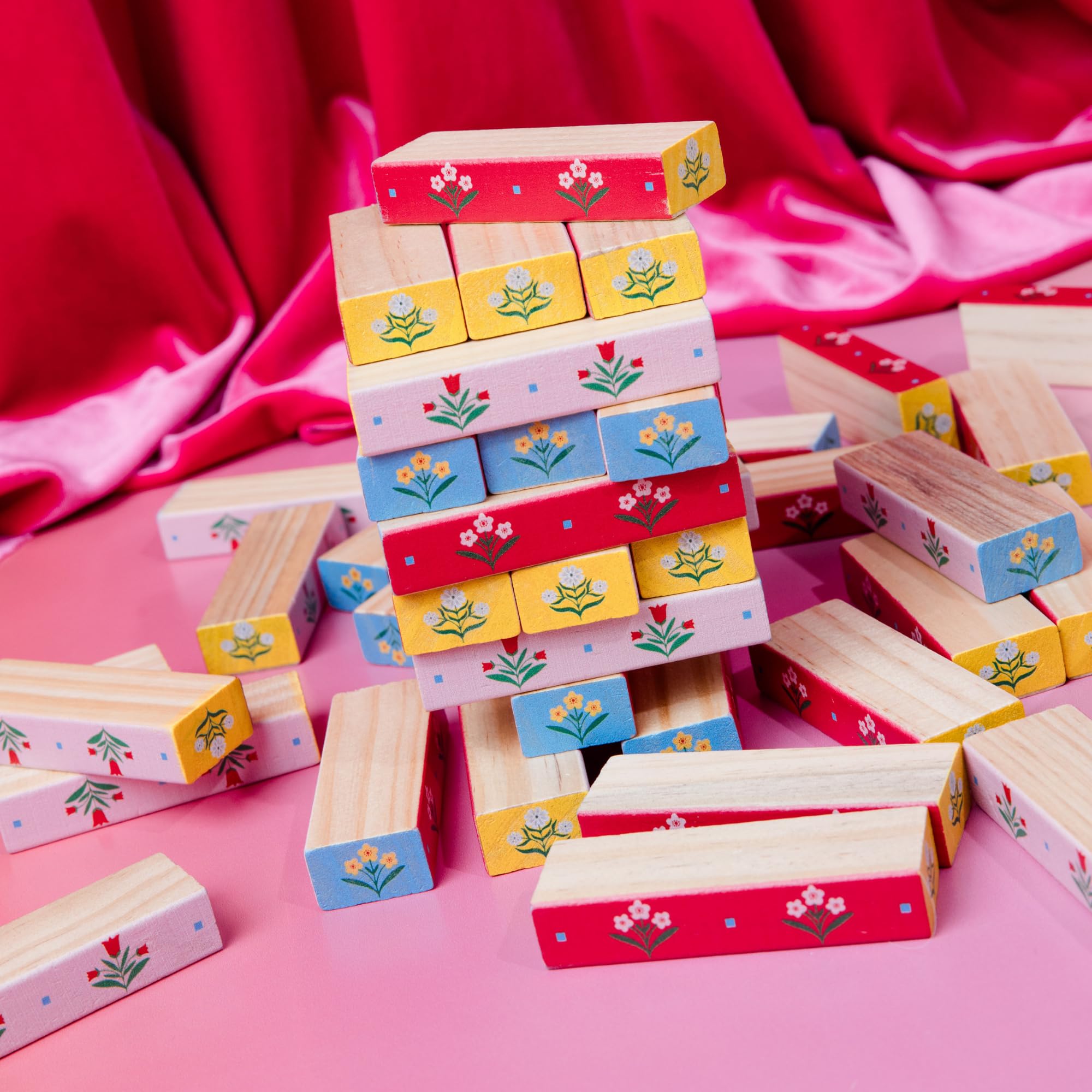 ban.do Tumbling Blocks Game, Quilt Design | Gioco colorato della pila delle mattonelle del blocco di legno 54 per adulti e scatola di immagazzinaggio