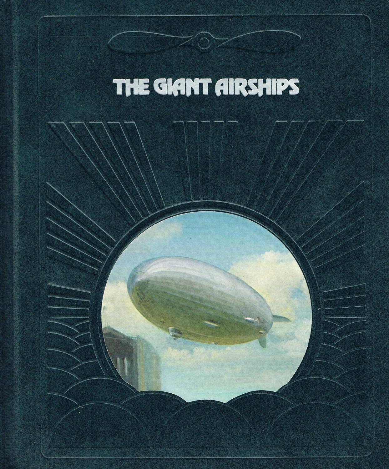 Buy The Giant Airships (The Epic of flight) — BookShops.in