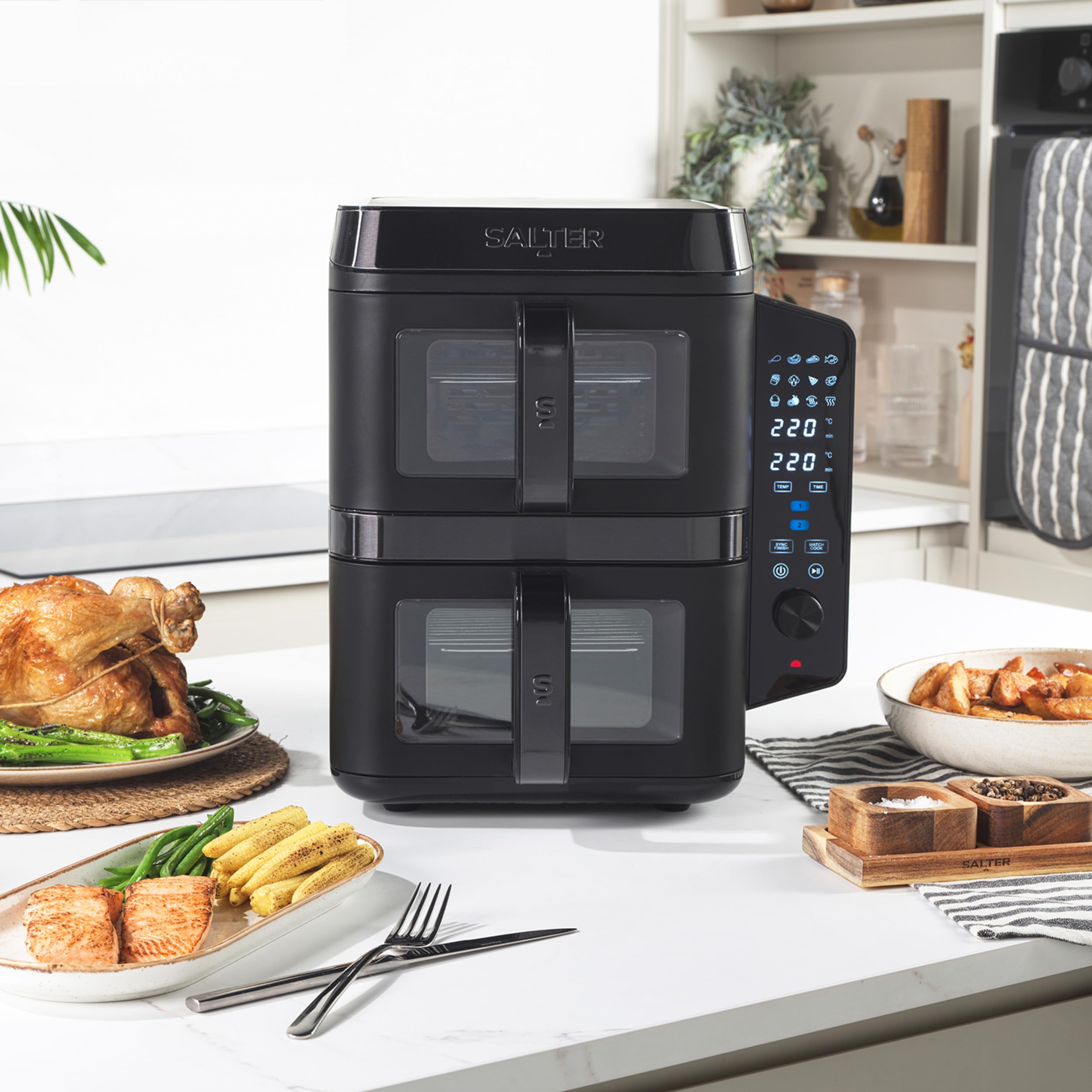 Salter Friggitrice ad aria verticale con doppio cassetto, cuoce su 4 livelli, capacità di 9L attraverso due cestelli da 4.5L, design salvaspazio, 12 funzioni di cottura con Sync & Match, senza PFAS